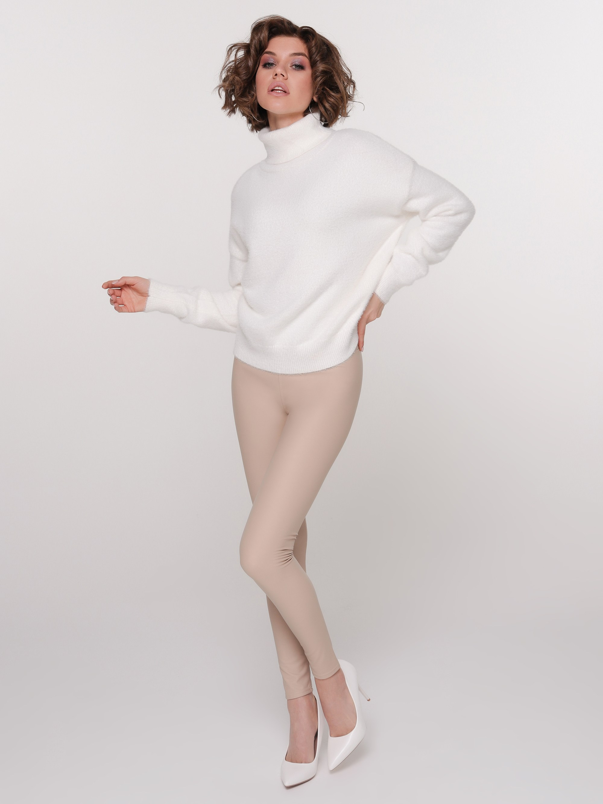 Леггинсы для WB. Наталия Дианова — фотограф для брендов и экспертов в Москве