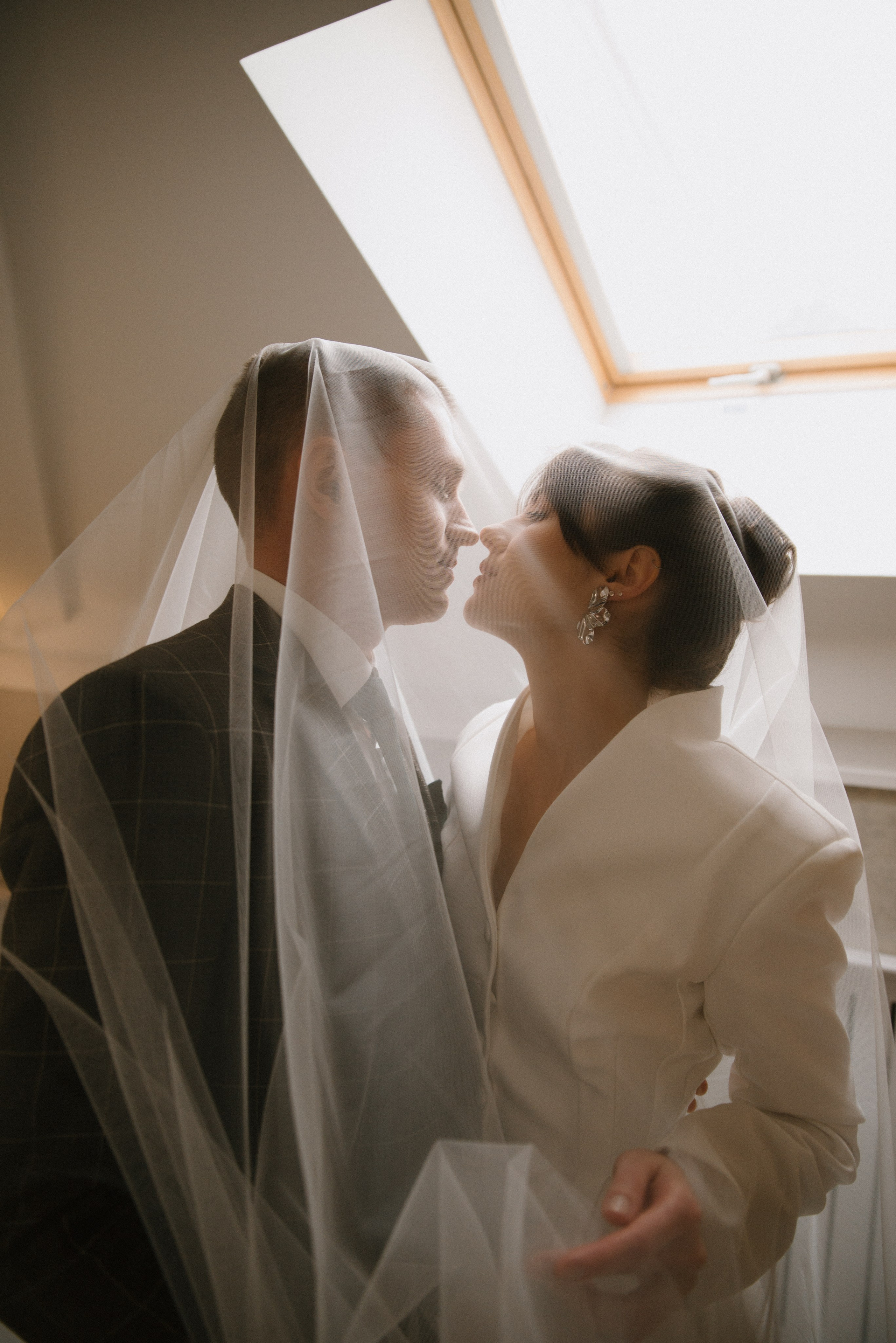 Евгений & Анастасия (отель/роспись). Свадебный, семейный, женский фотограф в Москве, Мытищах, Королёве Ксения Узилле