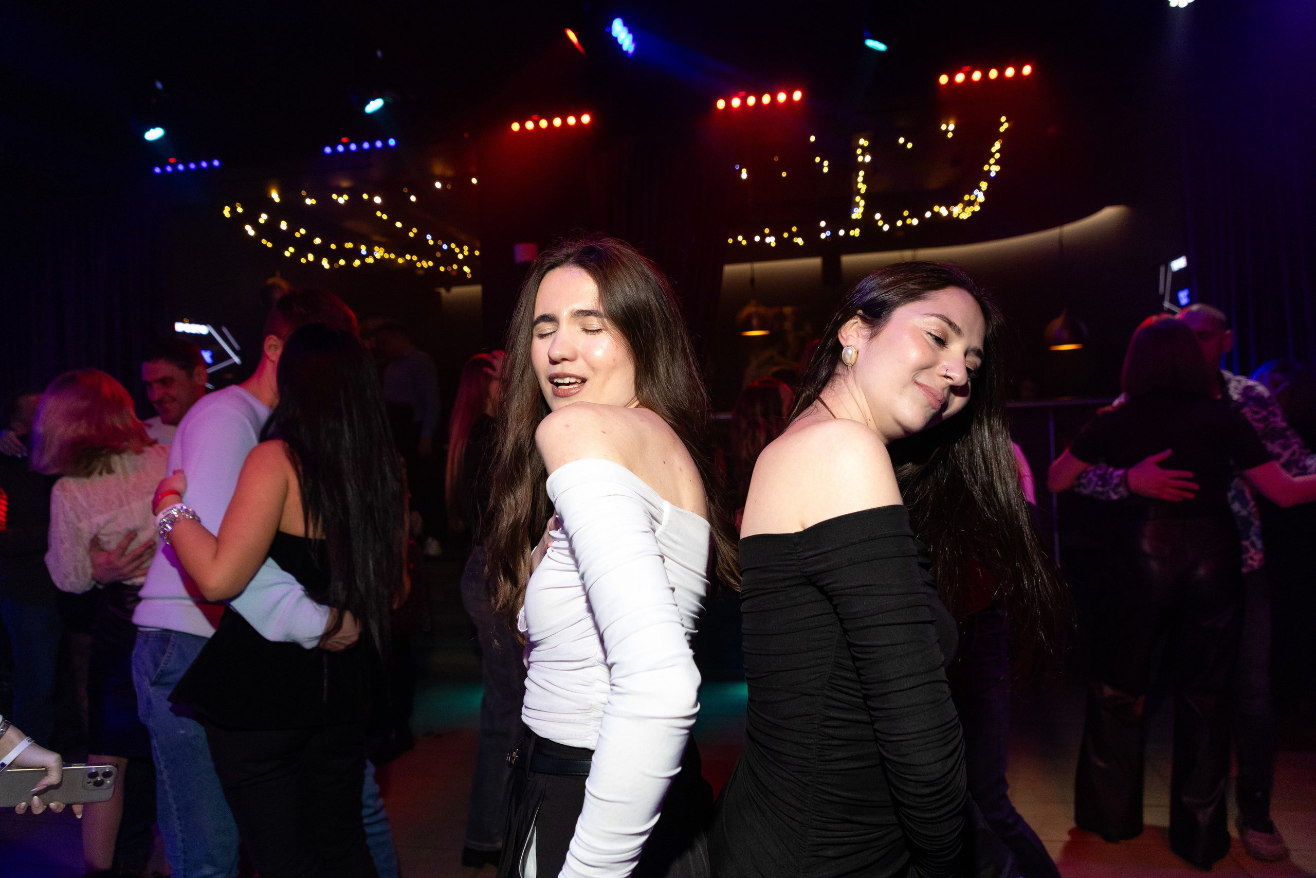 ПРОСТО Вечеринка 29 ноября 2025. Фотограф. Спорт, репортаж, предметная съемка