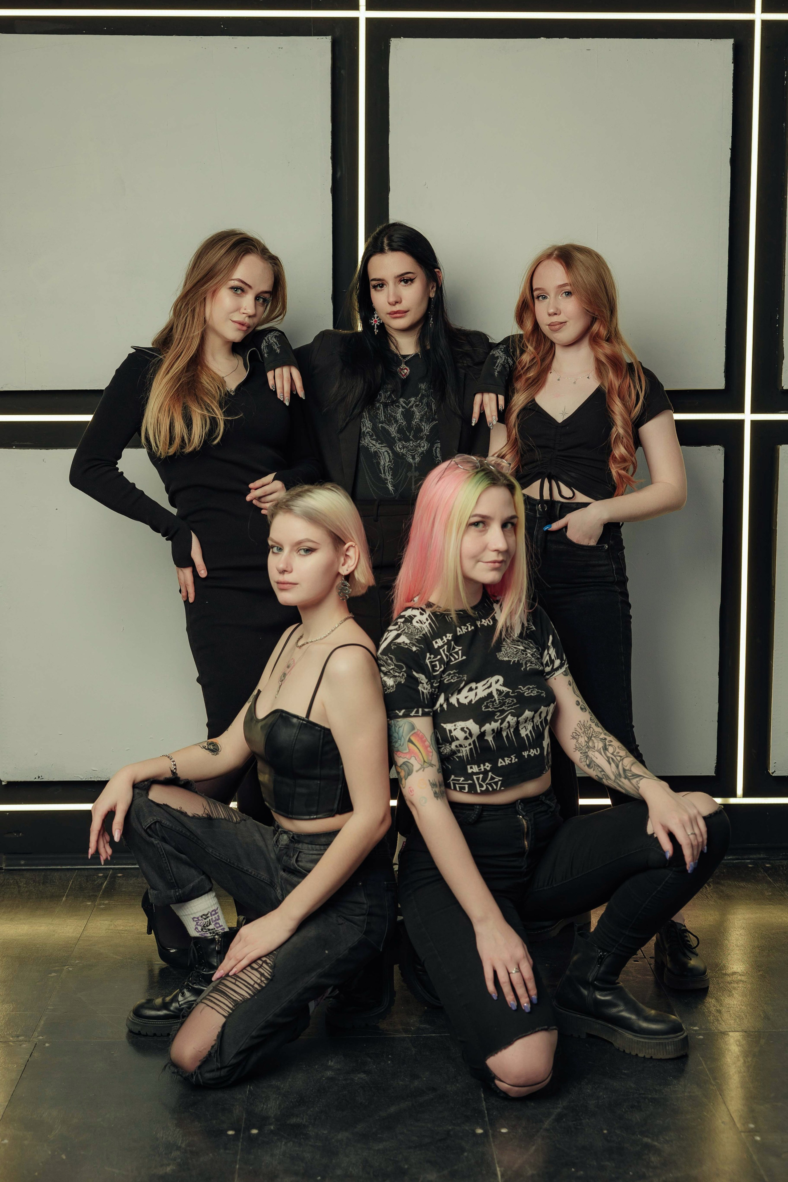 Коллективная фотосессия для мастеров тату-салона «Бить-Колотить». Алексей Шаров — свадебный и репортажный фотограф в Нижнем Новгороде