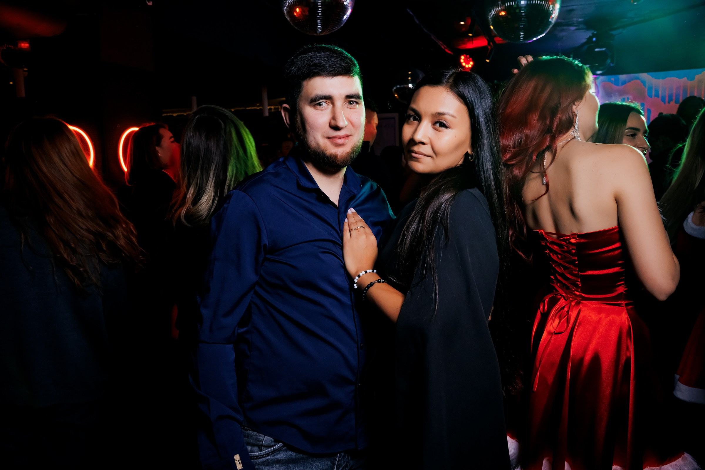Chechil Pub в ТД Дана-Chechil Розыбакиева. Репортажный фотограф в Алматы Каюпов Сержан