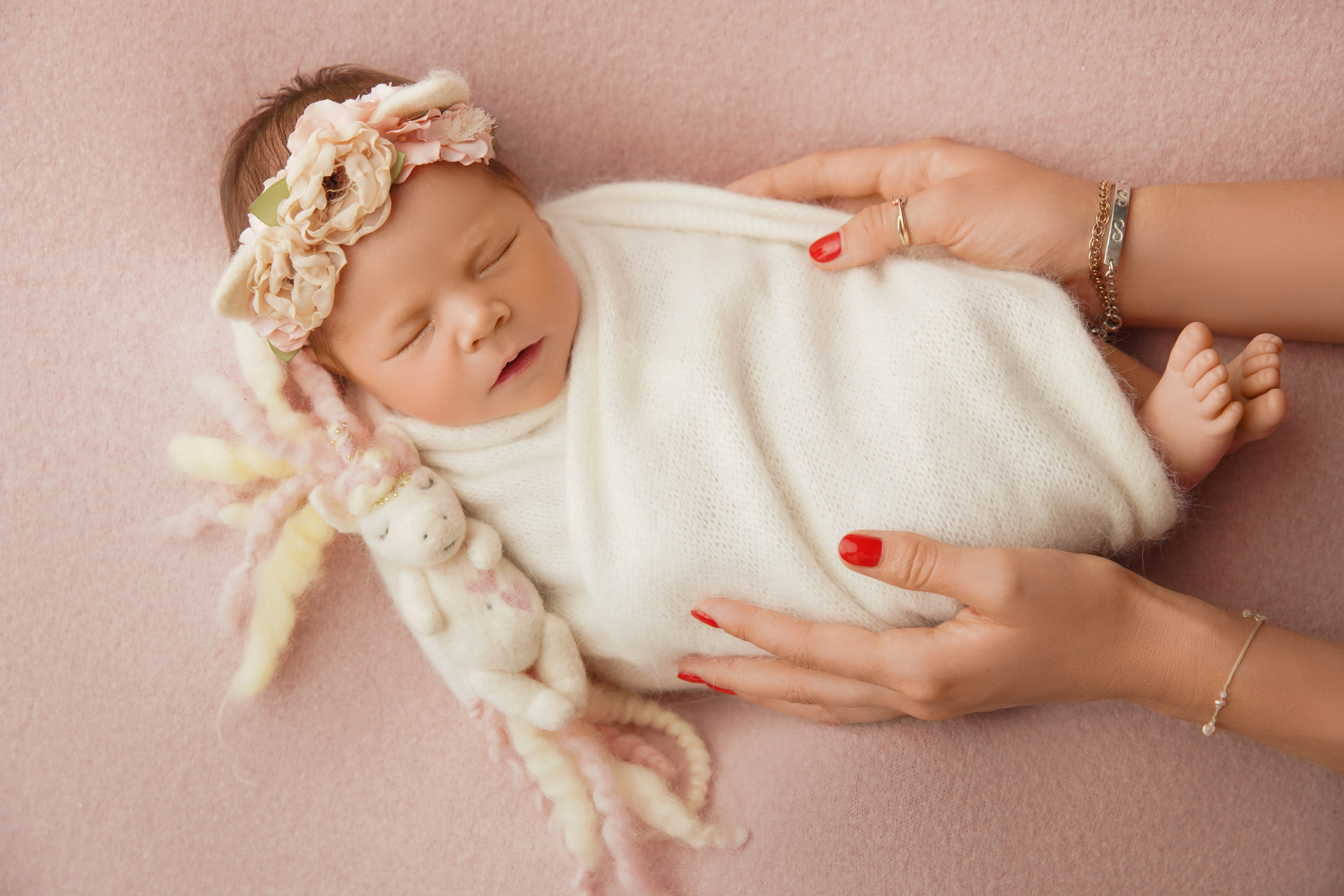 Девочки. Фотограф новорожденных. Семейный и детский фотограф в городе Сургуте