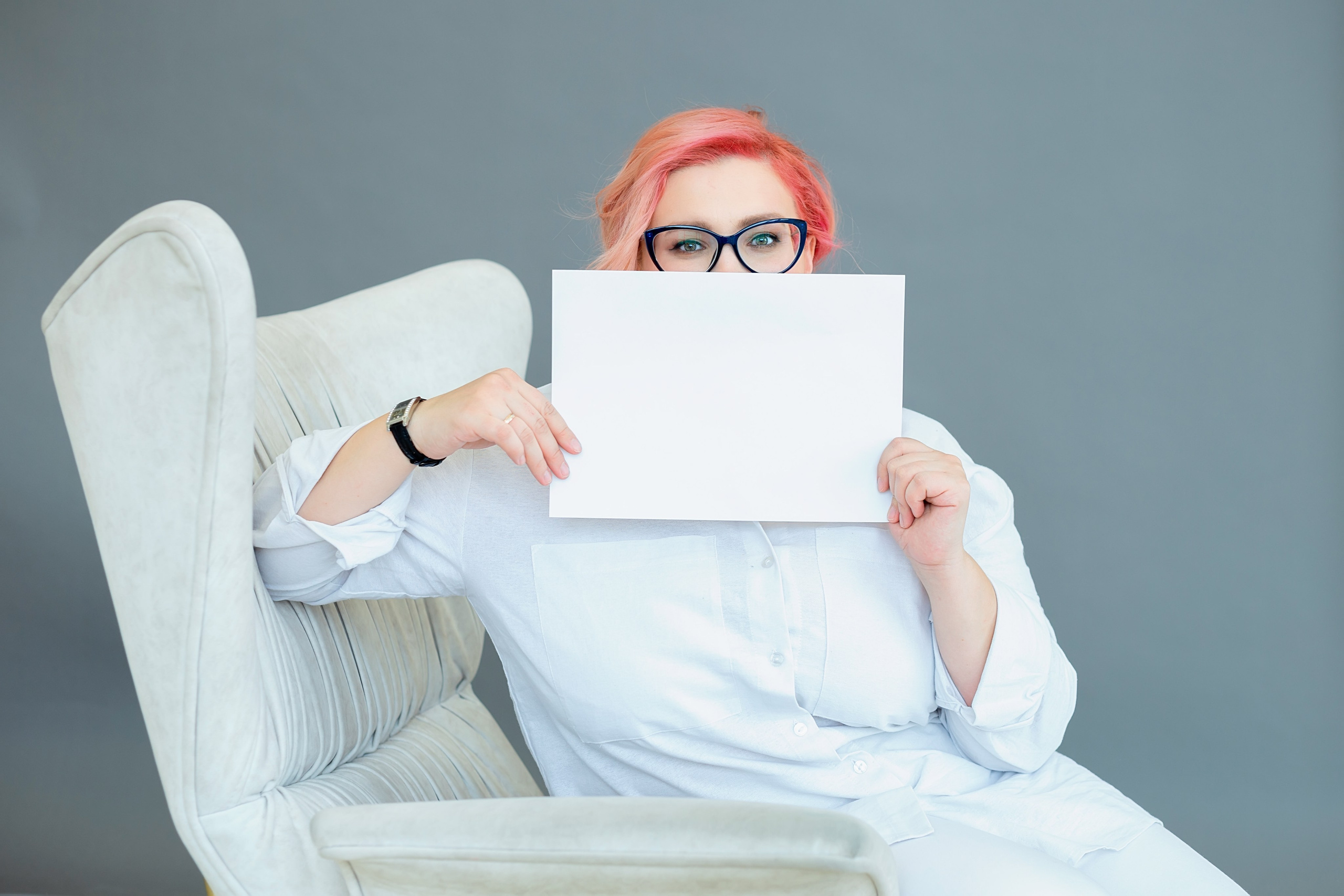 Профессиональные фото для коуча в СПб, яркие портреты для привлечения клиентов. Портретные фотосессии, контент-съемки, репортаж