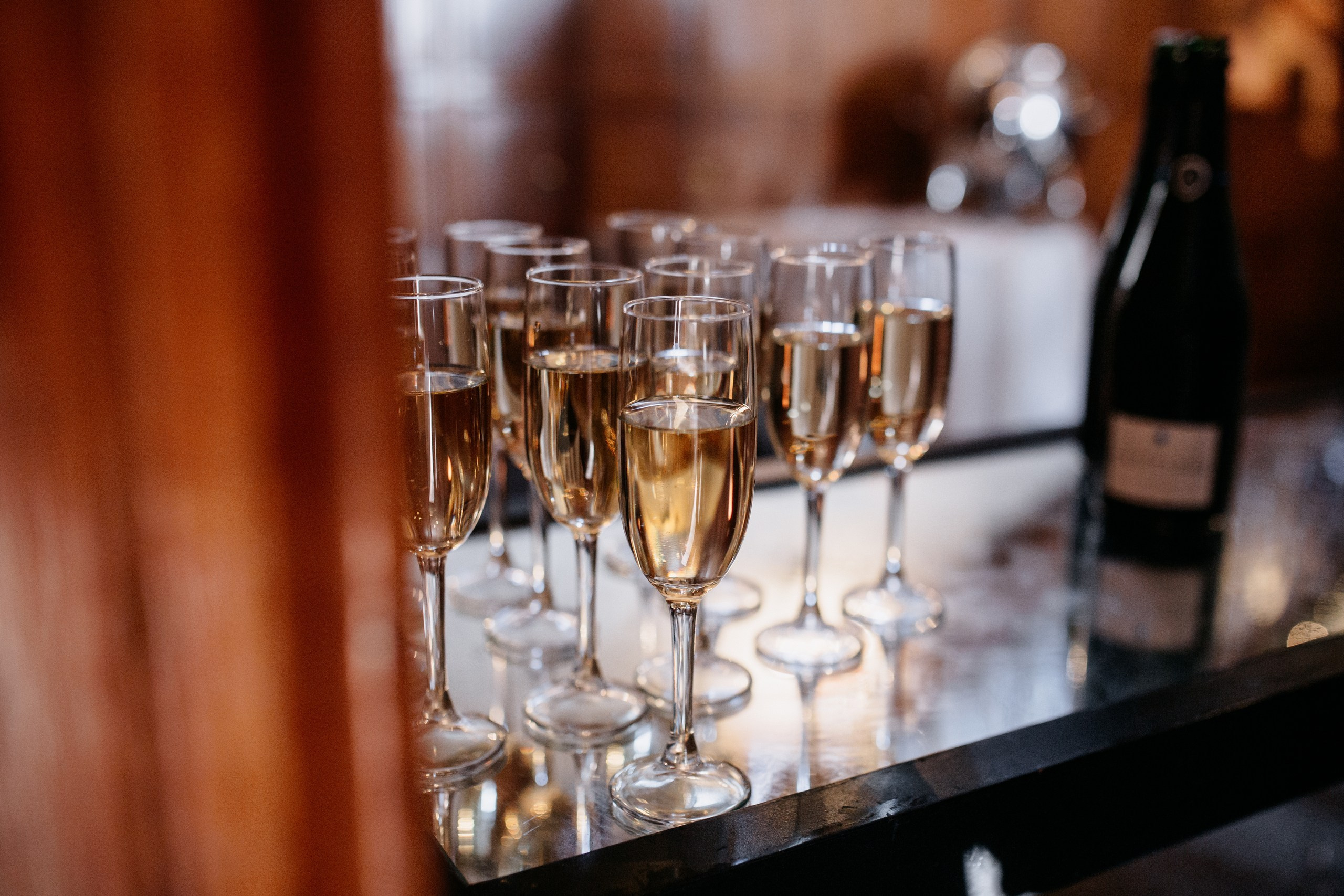 Hartsfield Manor Wedding. Moments Catchers — Wedding Photography & Video Duo in London