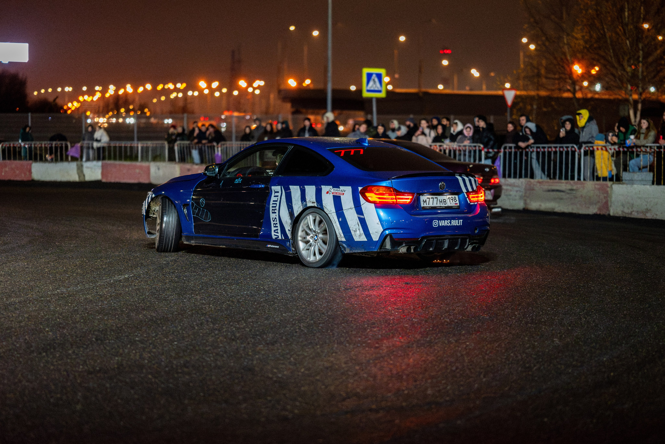 DNB november'25. Автомобильный фотограф Александра Рузиева aka Ju1cyFlex