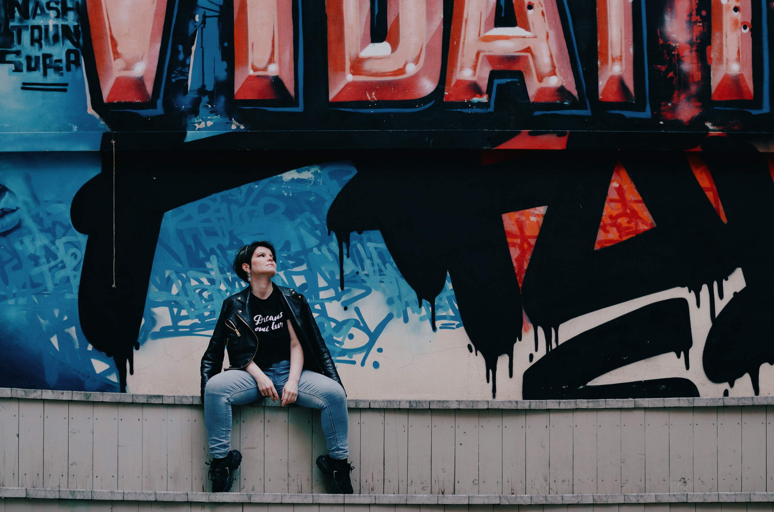 Фотопрогулка с Л. в ее новом образе. Портретный и репортажный фотограф в Санкт-Петербурге Варвара Жукова