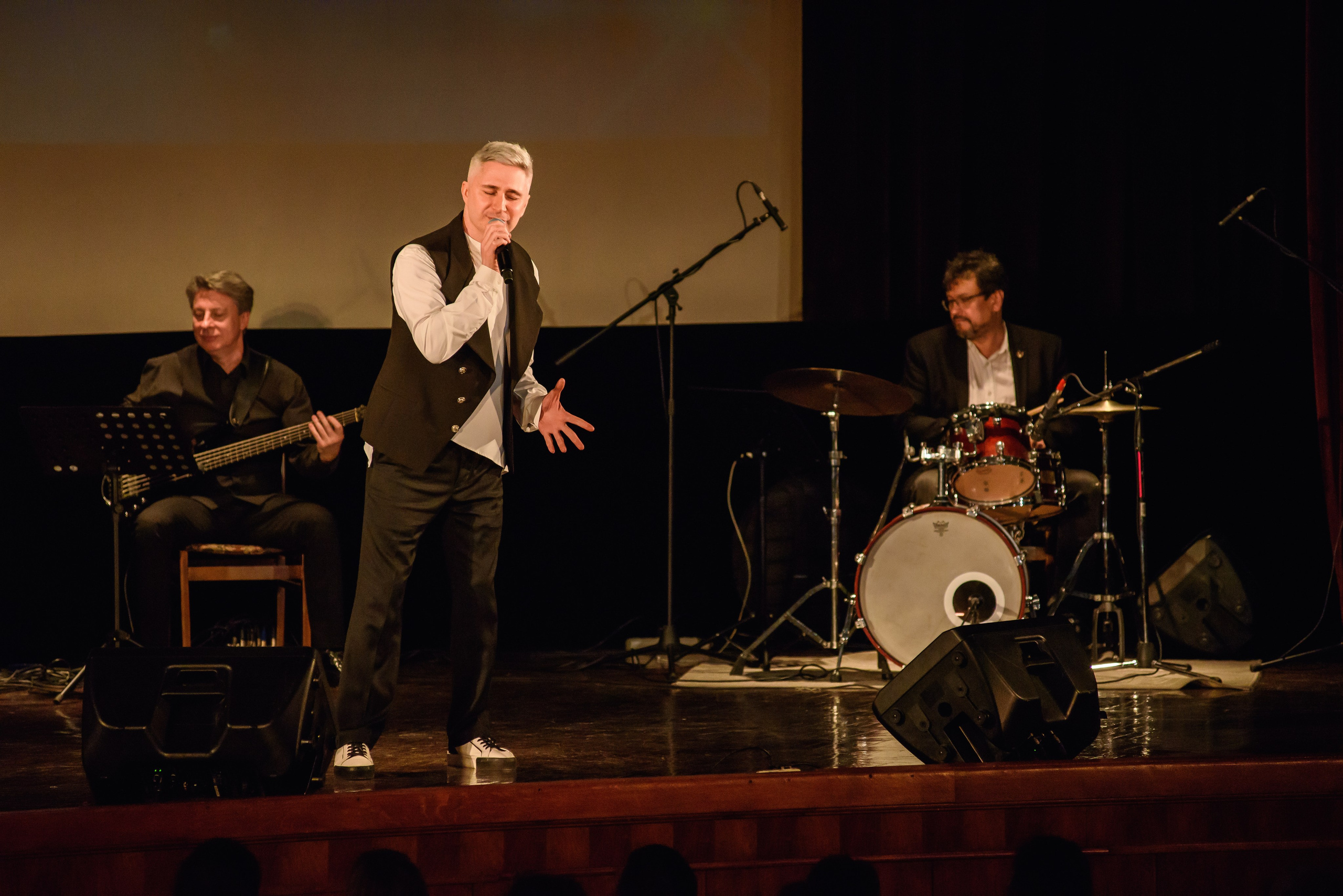 Памяти Анны Герман и Муслима Магомаева — «Имена на все времена», ЦДЛ. Бренд-фотограф для экспертов и блогеров в Москве Влада Горбовская