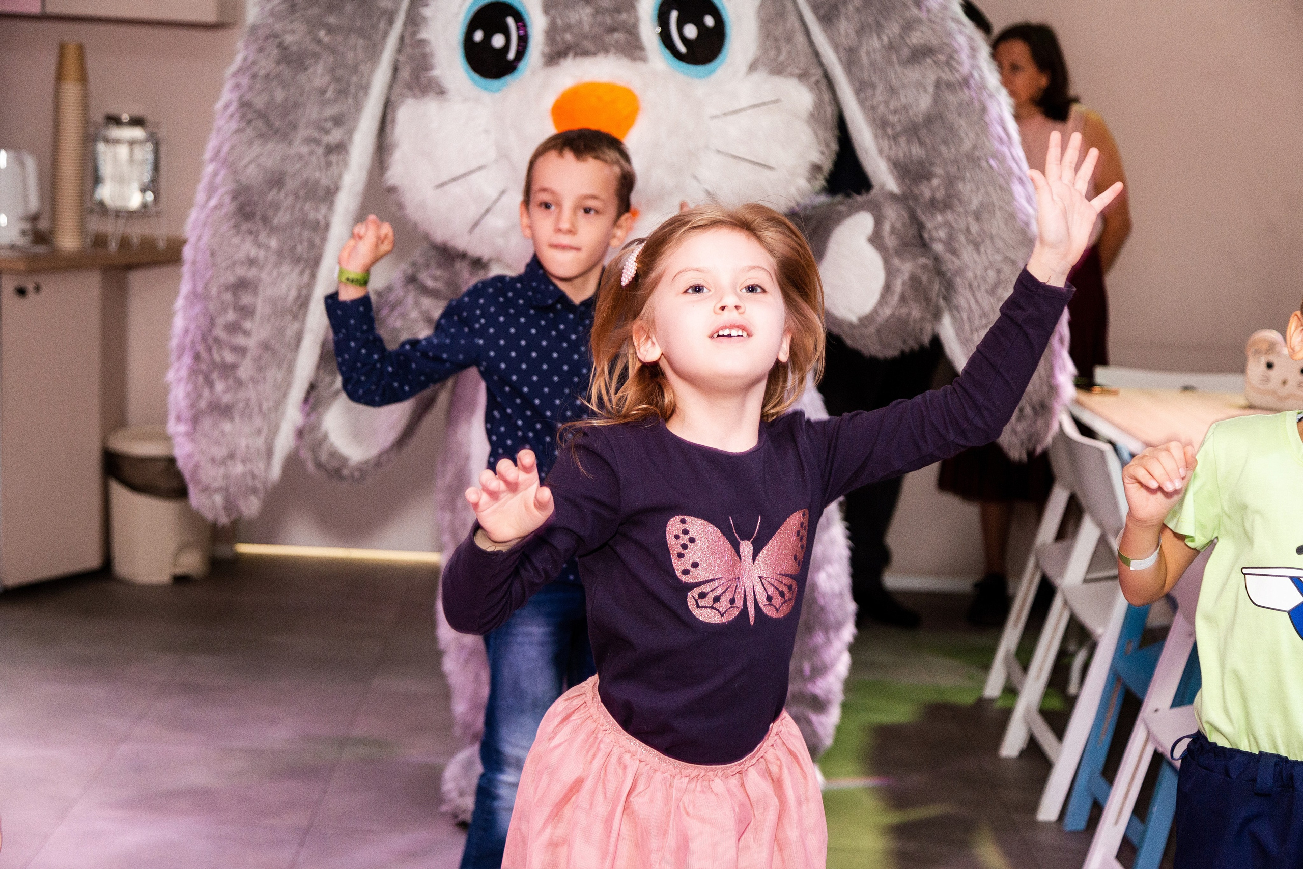 Лиде и Лизе 6 лет. Детский фотограф видеограф в Хабаровске Михаил Орлов