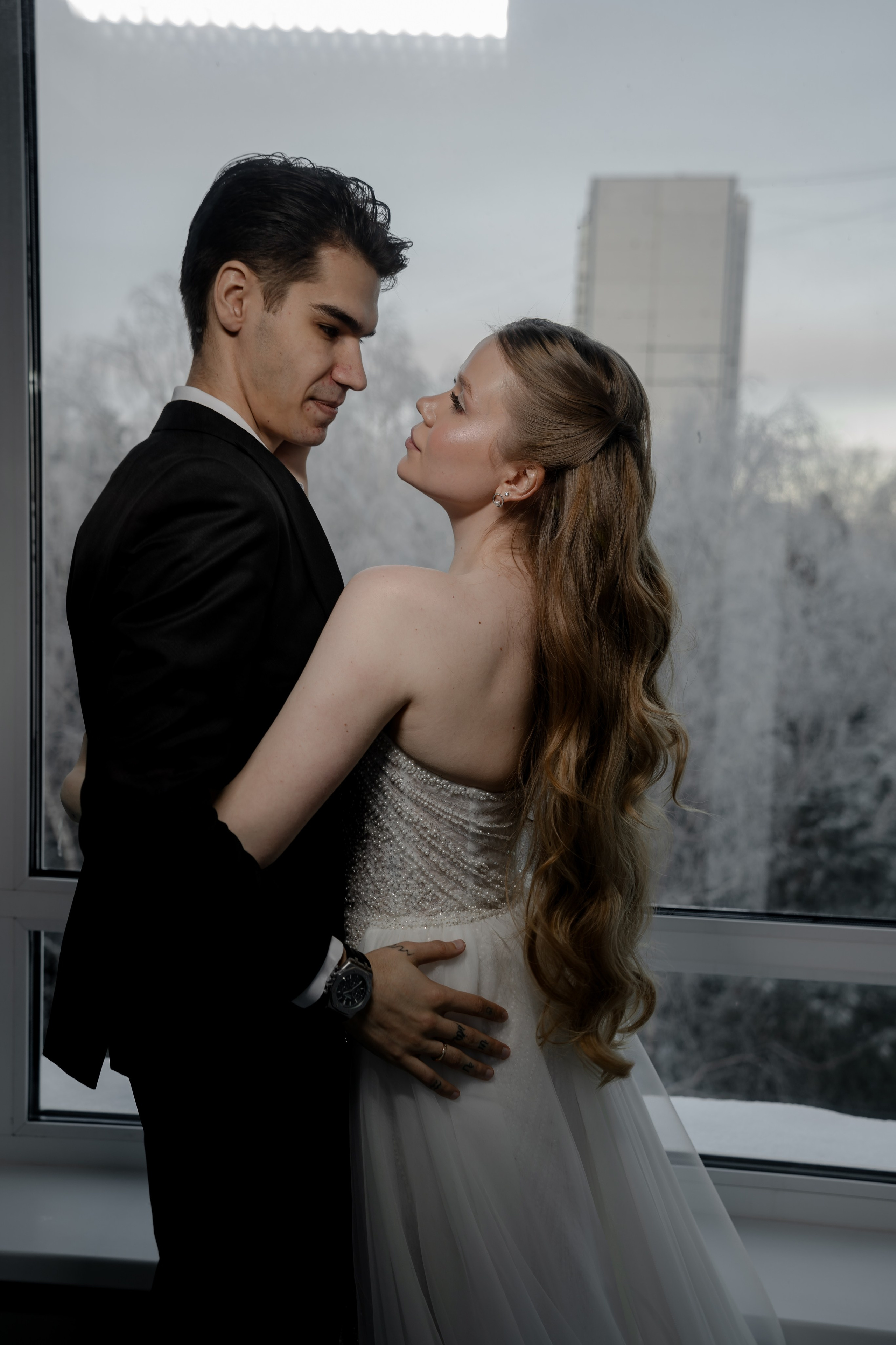 СВАДЕБНАЯ СЬЕМКА СБОРОВ В ОТЕЛЕ И ВЫЕЗД НА ЦЕРЕМОНИЮ (СНЯТО В СИБИРЕ В НИЖНЕВАРТОВСКЕ). Профессиональный фотограф, Санкт-Петербург — Виктория Богомолова