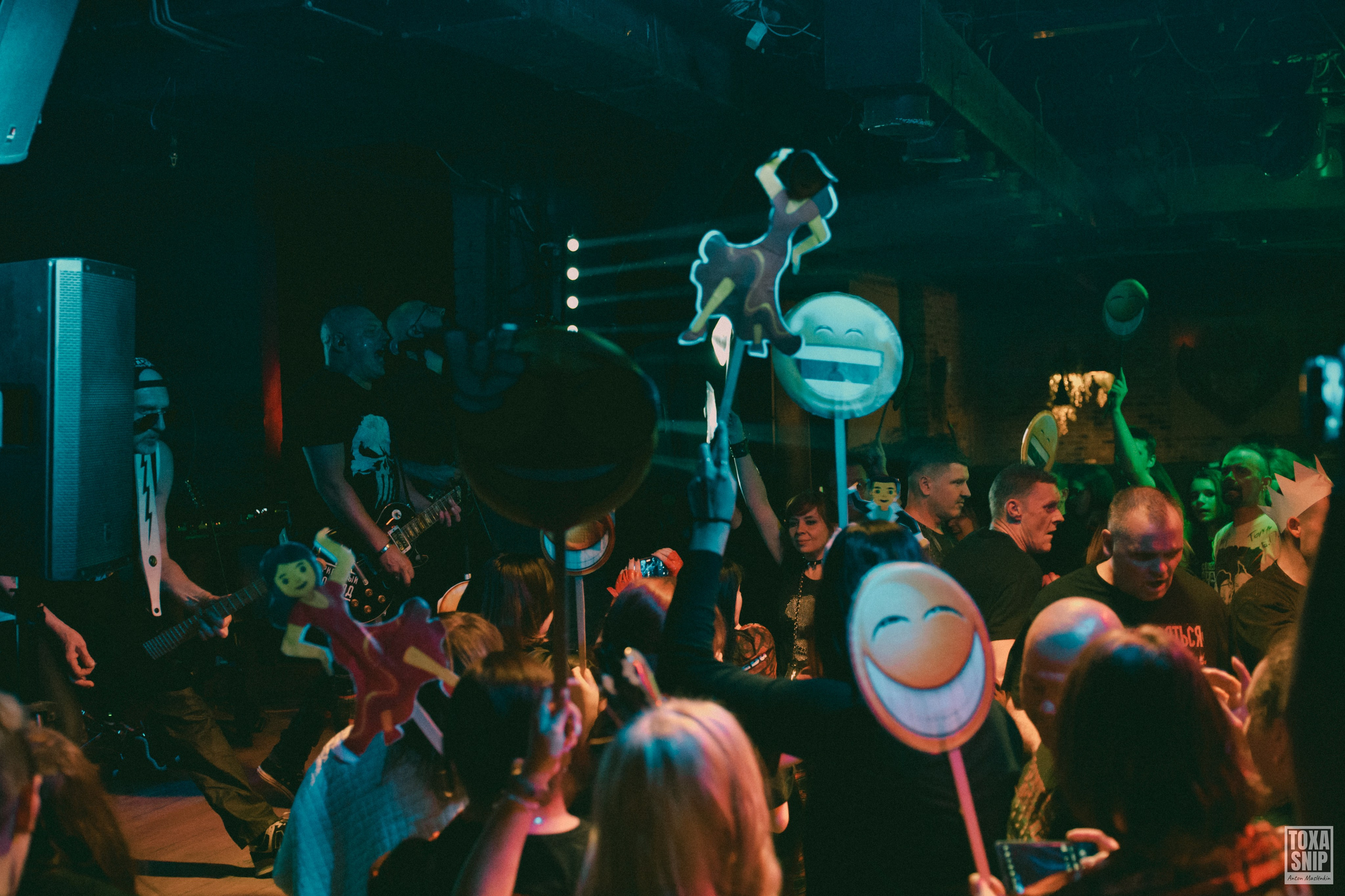 Бригадный подряд (03.10.2025). Toxasnip Photo | Anton Maslenkin