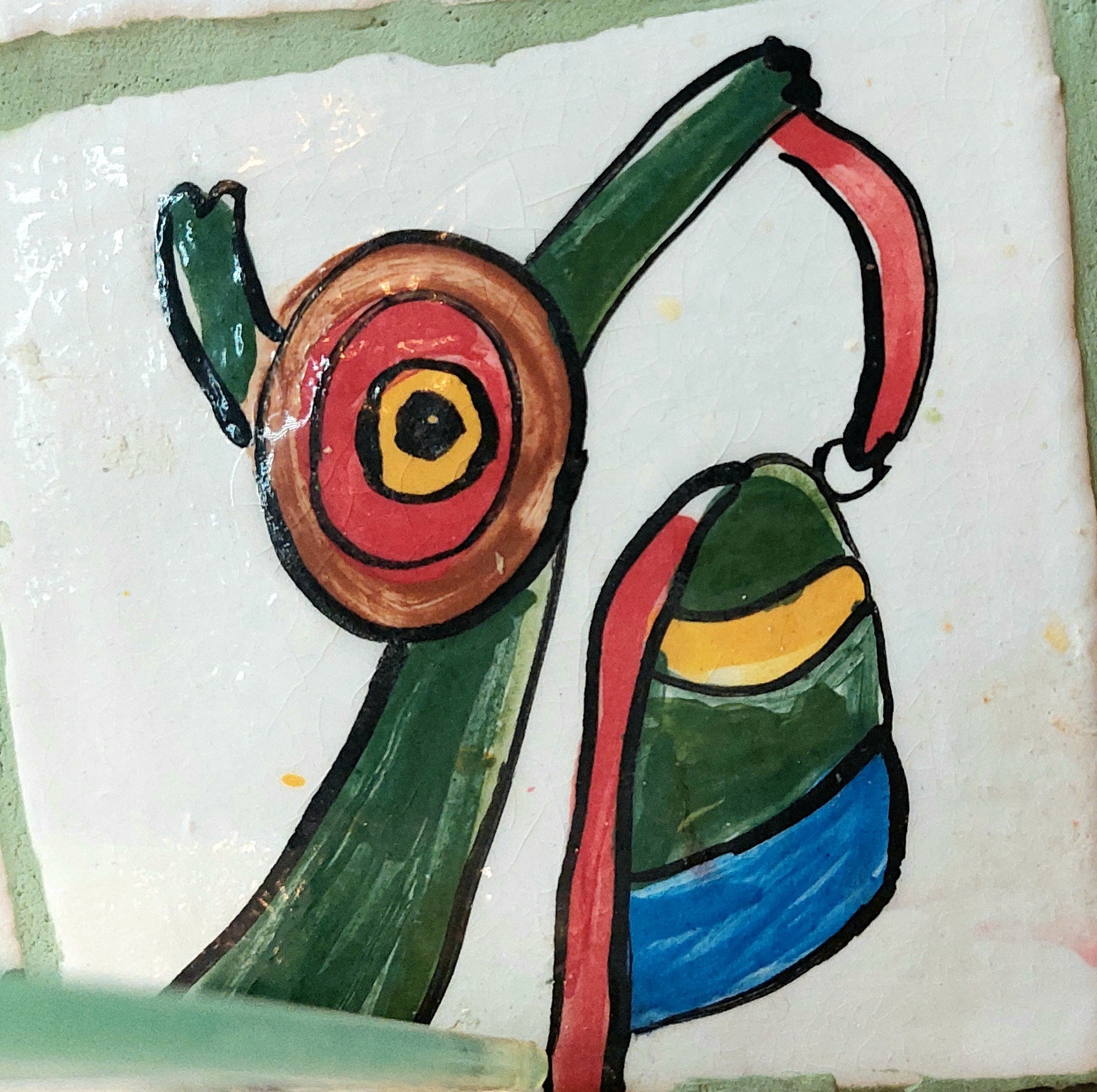 Много плиток-цветочков. Керамика с историей. Елена Рогалёва