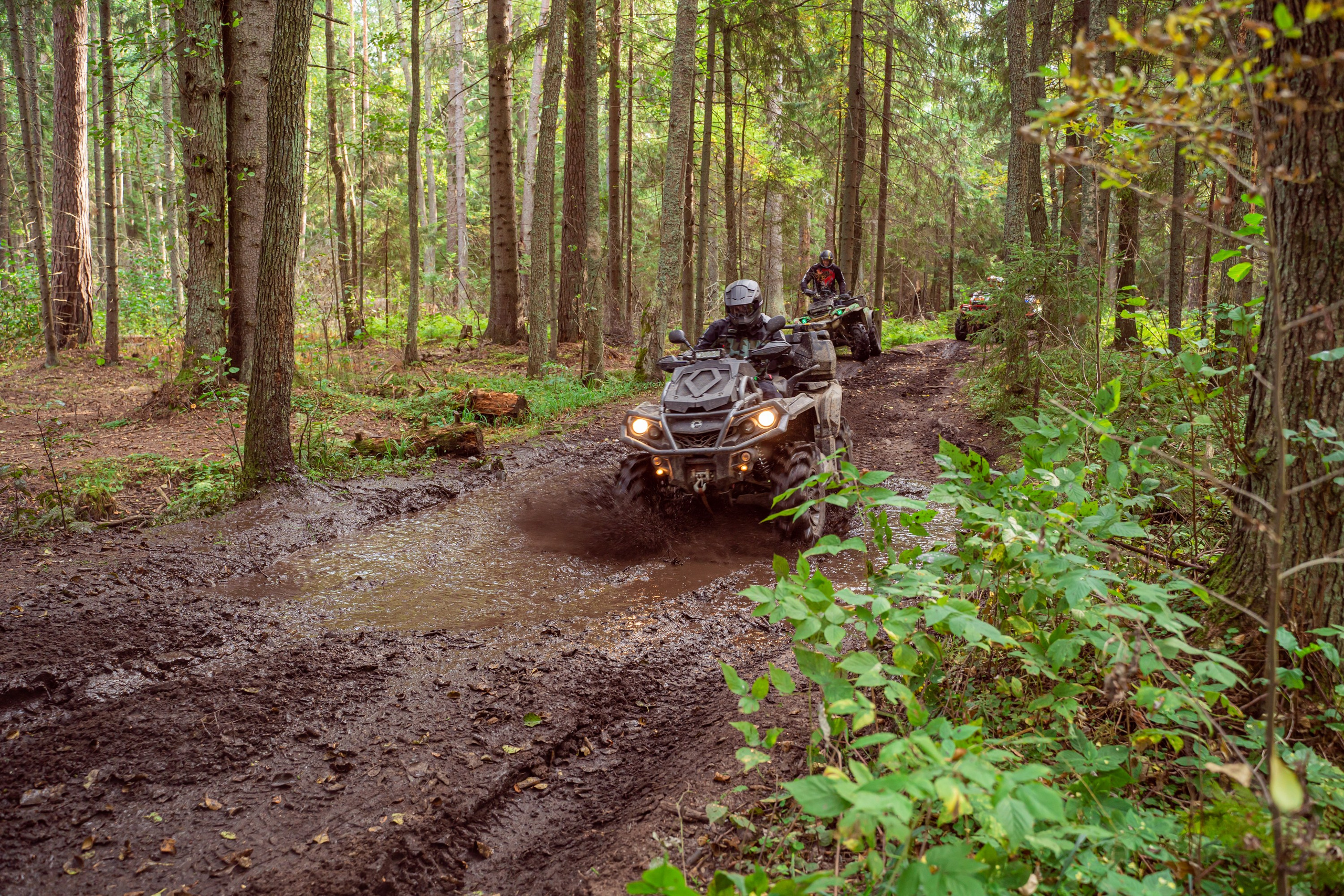 Квадровыезд —спортивный репортаж в Ленинградской области. Свадебный, семейный, портретный, репортажный фотограф в Санкт-Петербурге