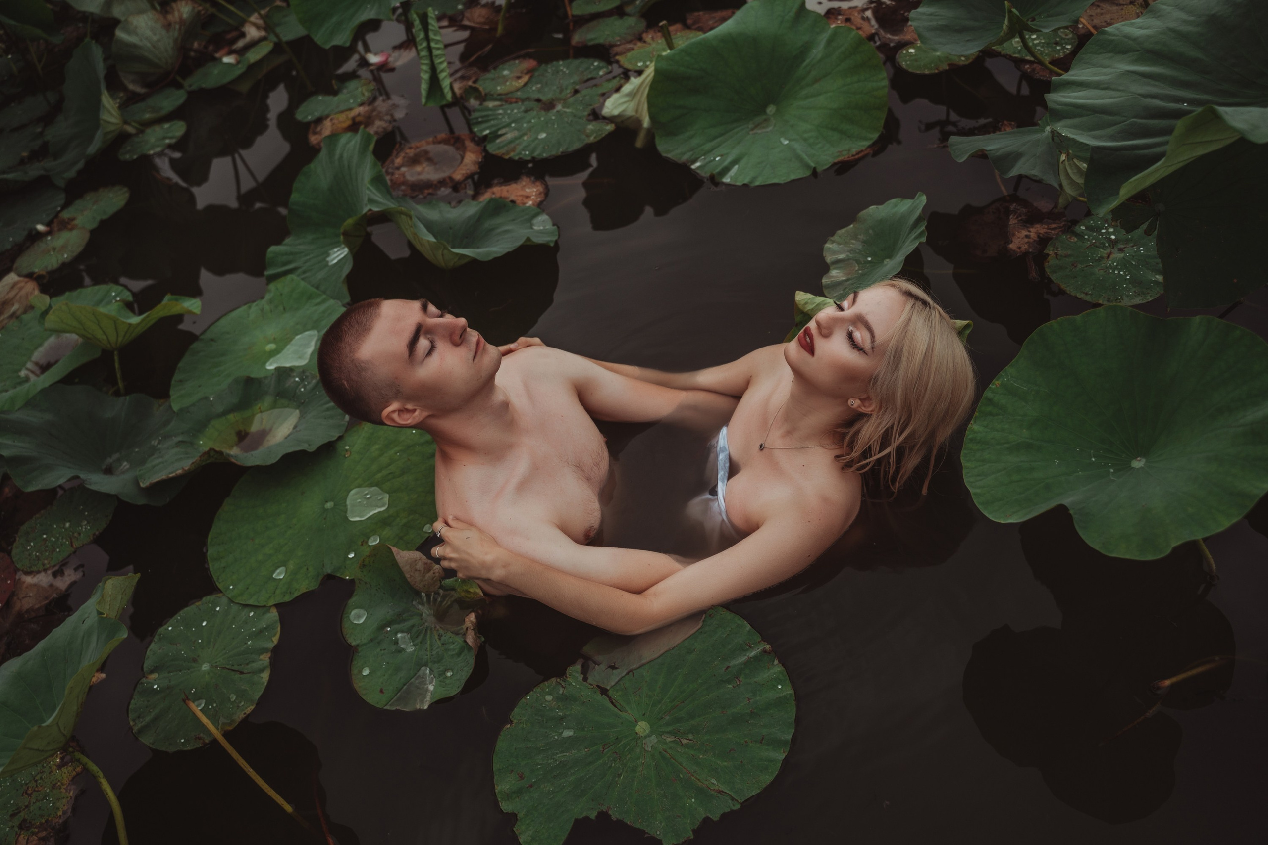 Лав стори фотограф Санкт-Петербург. Свадебный, семейный, портретный, репортажный фотограф в Санкт-Петербурге