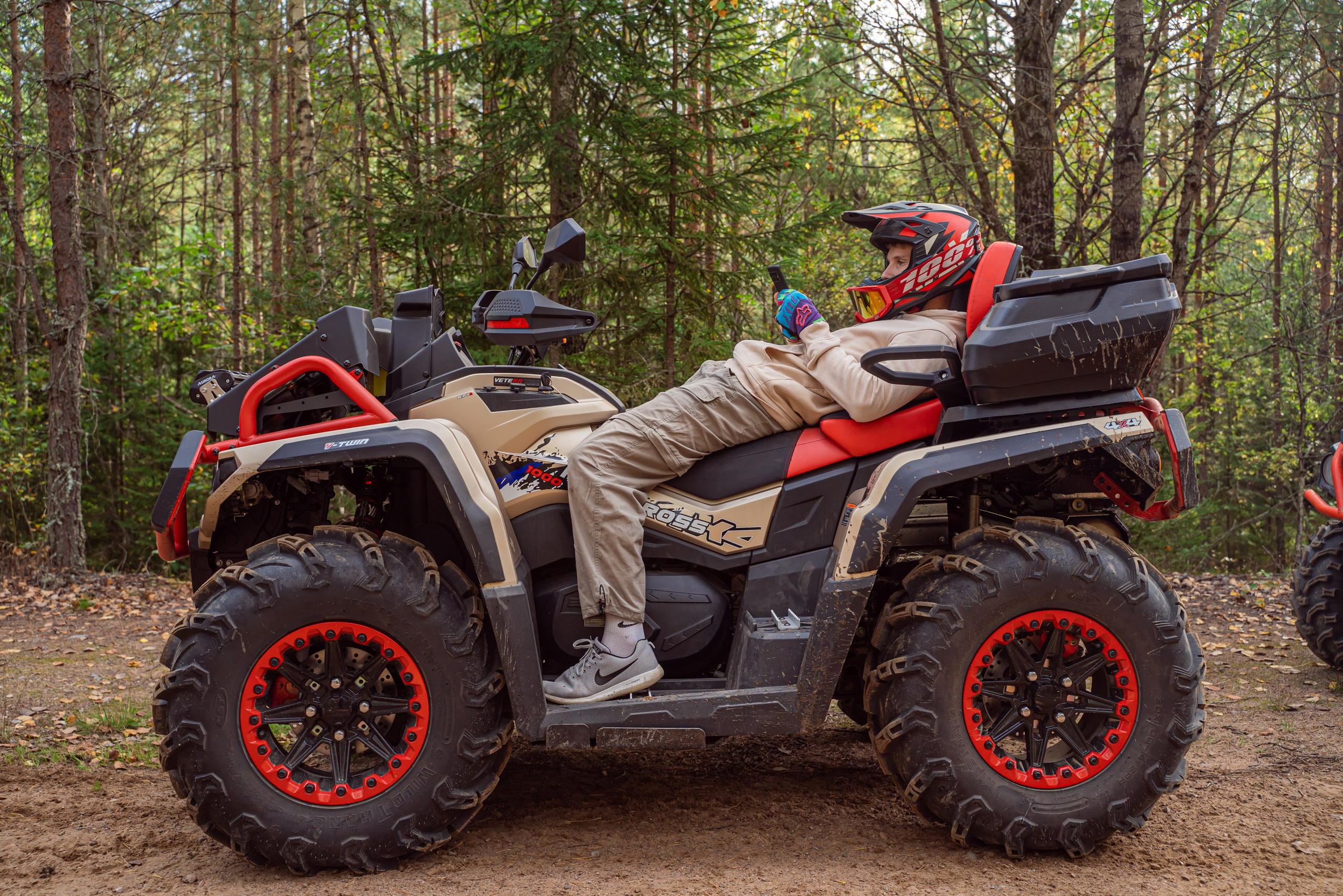 Квадровыезд —спортивный репортаж в Ленинградской области. Свадебный, семейный, портретный, репортажный фотограф в Санкт-Петербурге