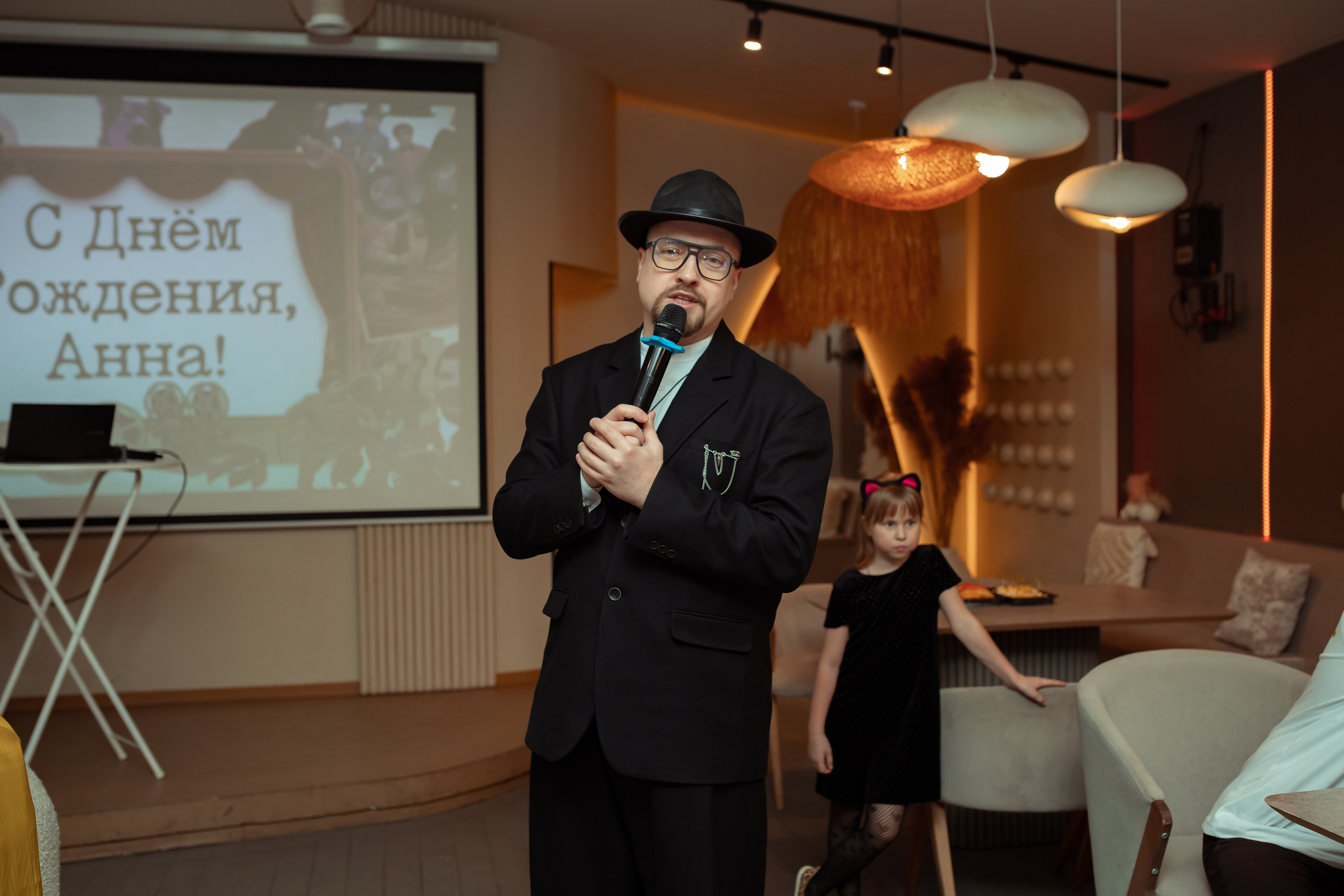 Юбилей Анны в стиле Гайдая. Семейный и детский фотограф в Москве Дорогова Екатерина