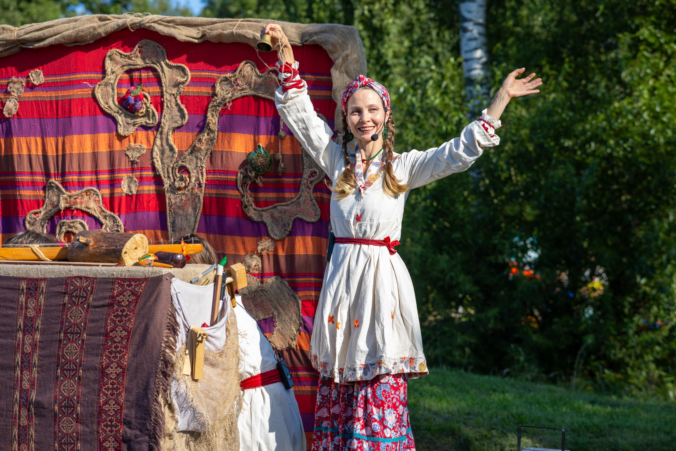 Сказки из кармана. Фотограф Михаил Олейник