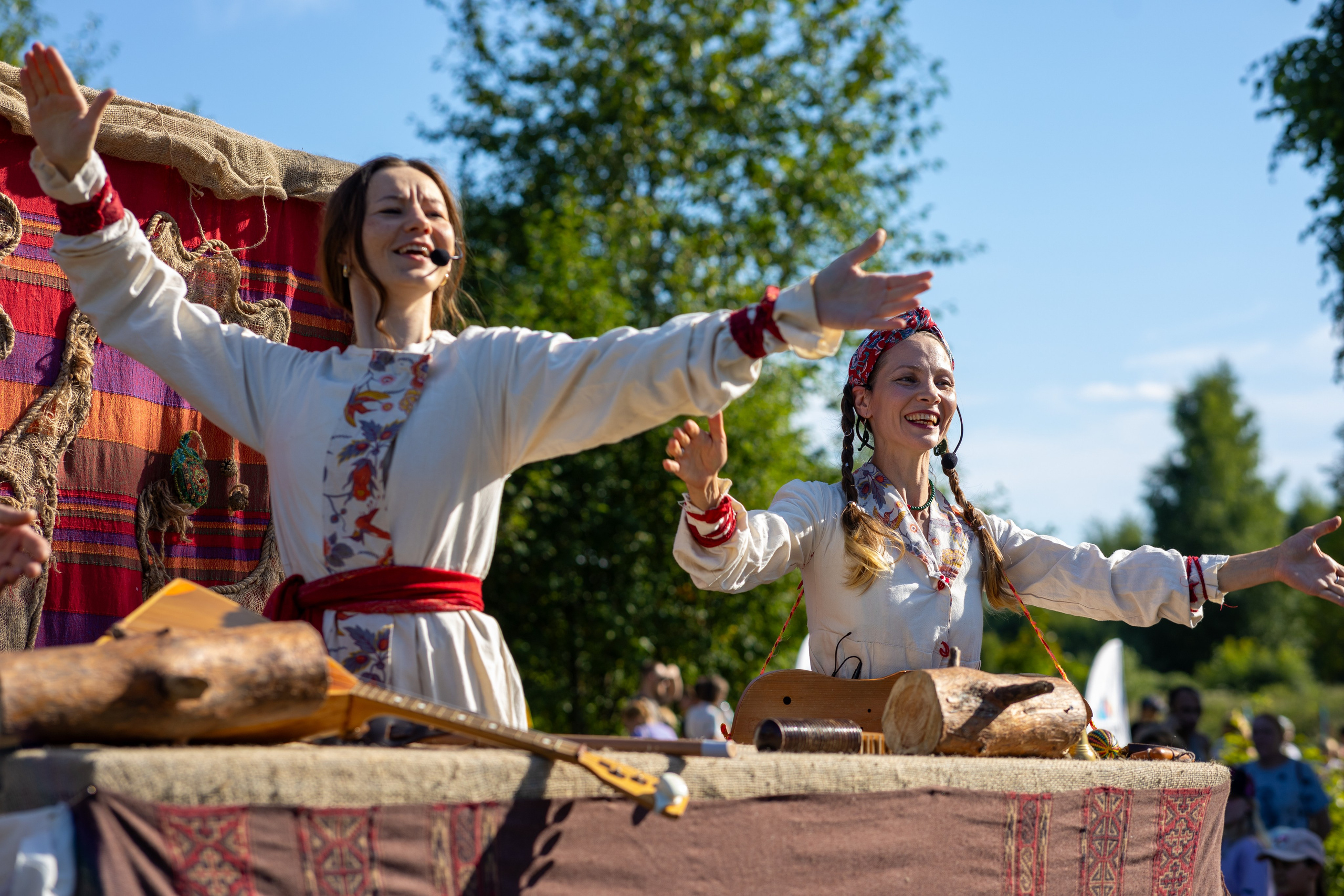 Сказки из кармана. Фотограф Михаил Олейник