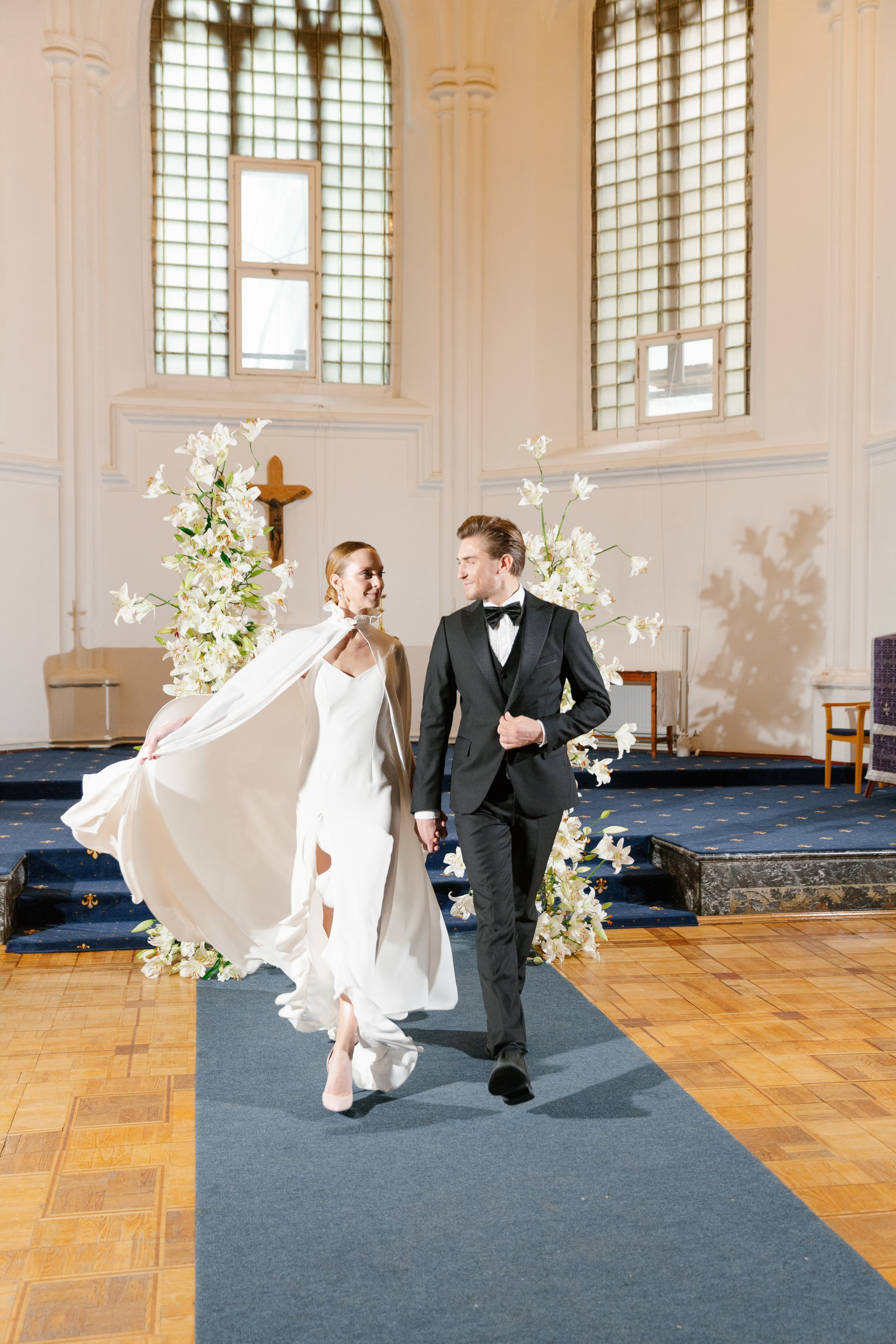 Съёмка в католической церкви. Свадебный фотограф Полина Панина