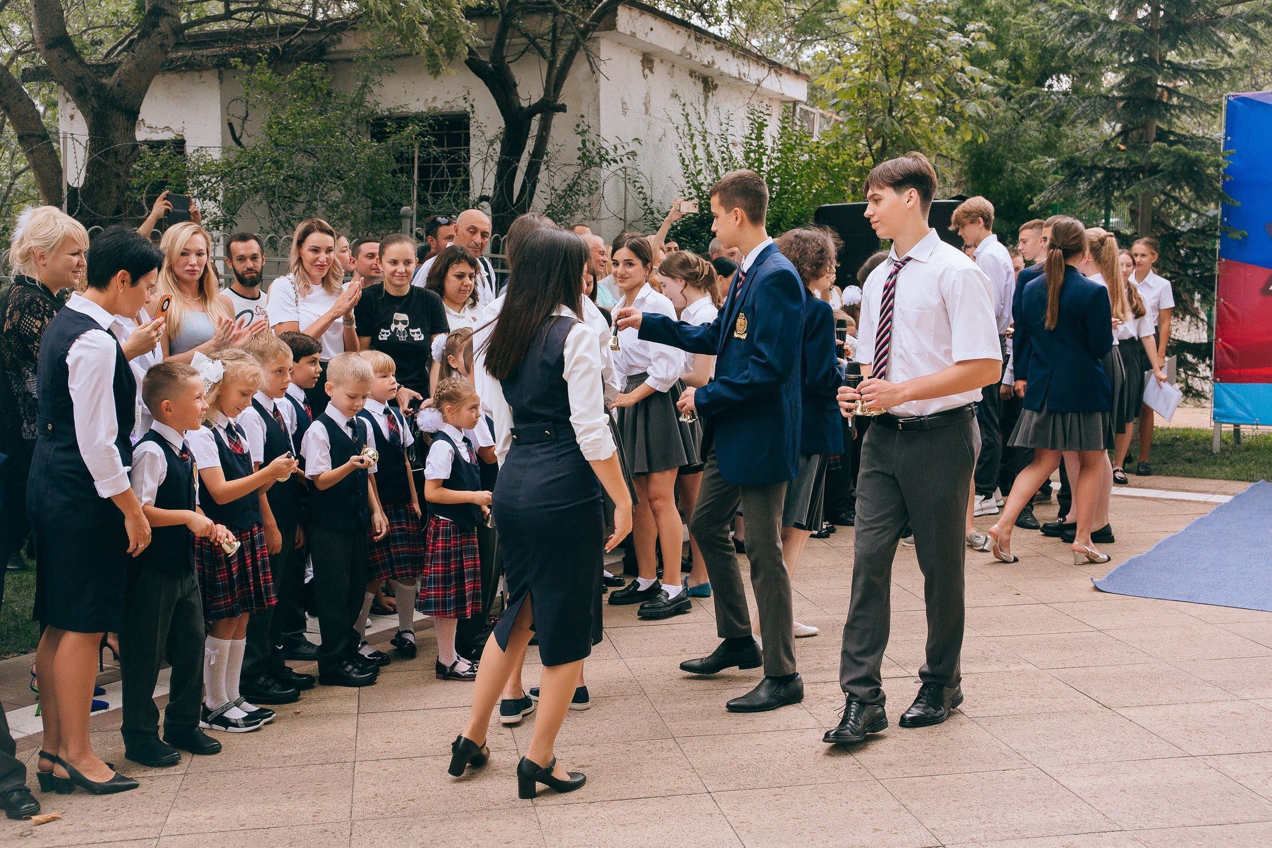 1 класс школа «Личность». Выпускные альбомы Натальи Бутко: Новороссийск, Анапа, Геленджик