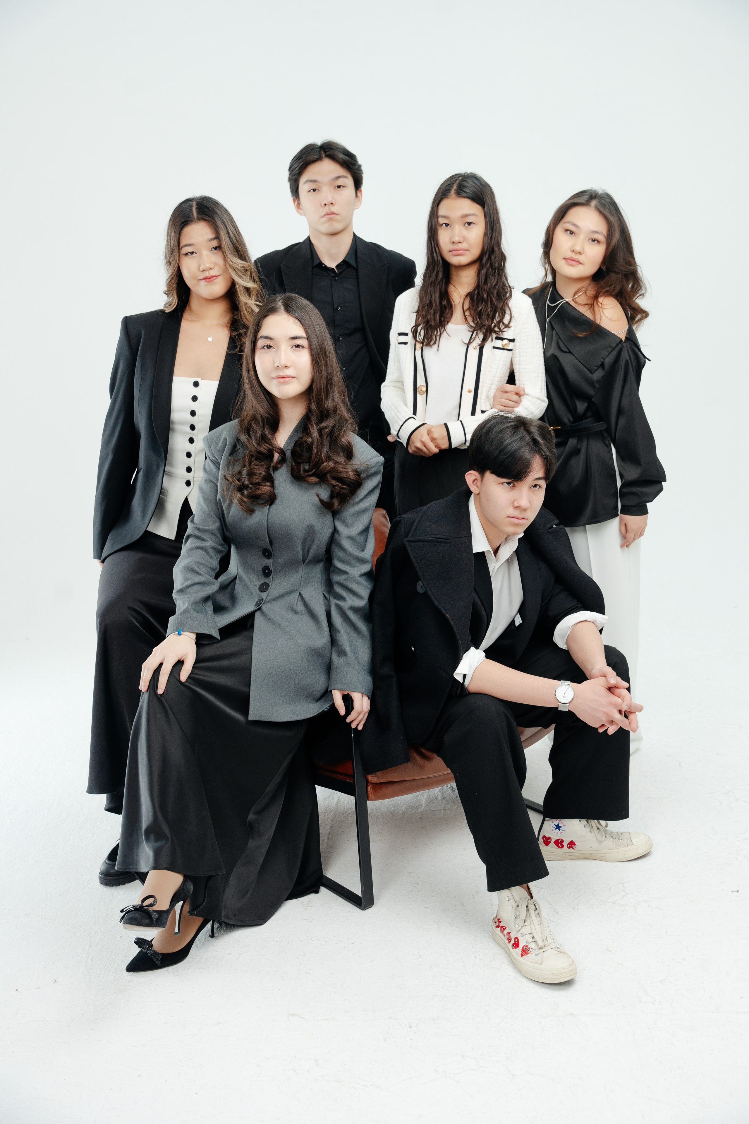 Общие кадры в студии. Выпускные альбомы в Нур-Султане (Астана) и по всему Казахстану