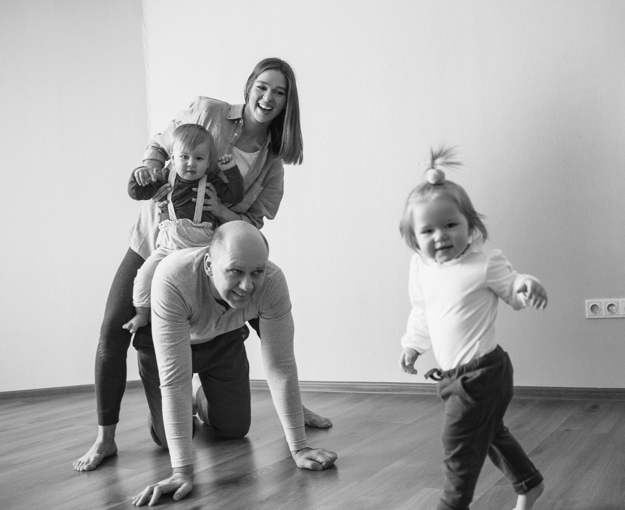 Домашняя фотосессия. Двойняшки Новосибирск. Семейный фотограф, фотосессия беременности в Новосибирске Кристина Киб