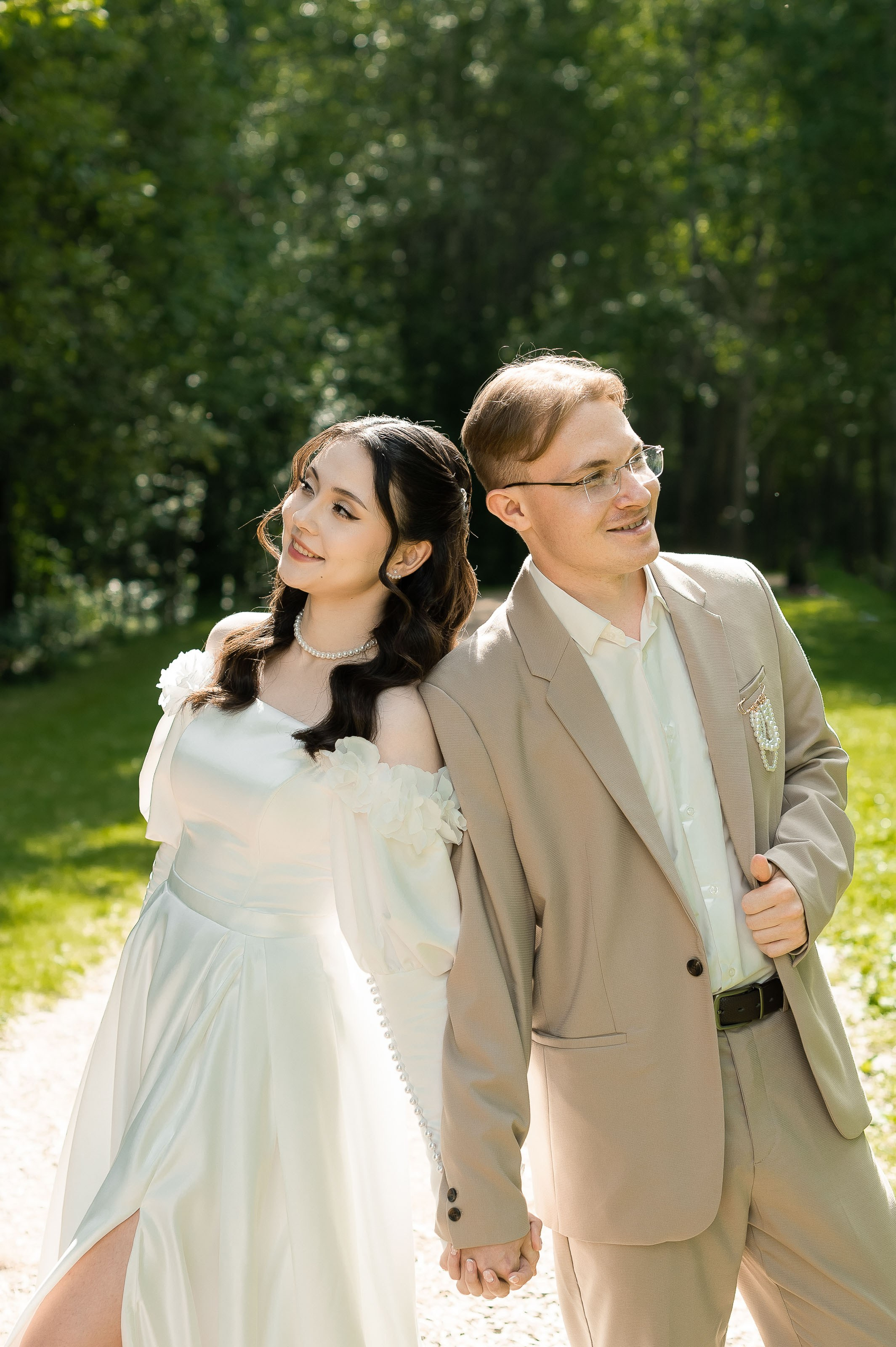 Одним солнечным днем на берегу реки. Евгений Нисковских — свадебный и репортажный фотограф в Тюмени