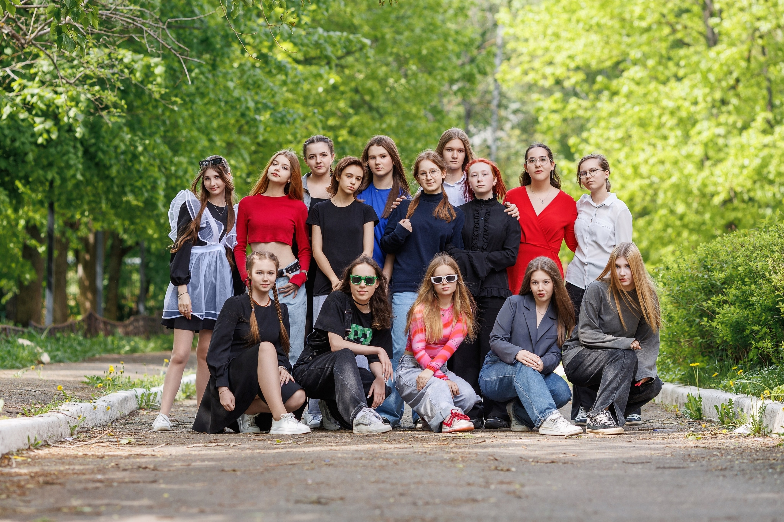 СТАРШАЯ ШКОЛА. Выпускные альбомы, школьные фотографии, детский сад, Москва и Московская область