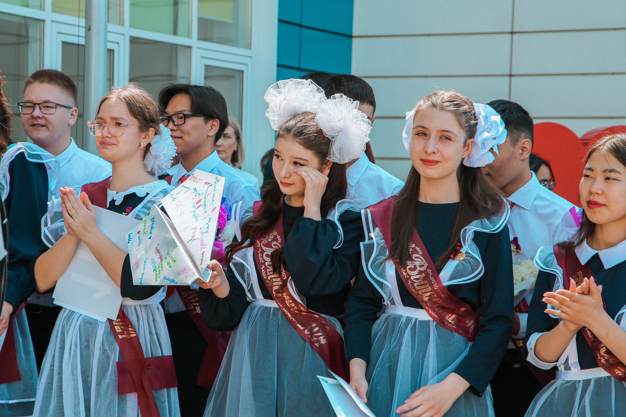 Последний звонок 2024 | № 8. Свадебный и Школьный фотограф Улан-Удэ Бурятия Джулия Топоева Выпускные альбомы Фотограф на мероприятие
