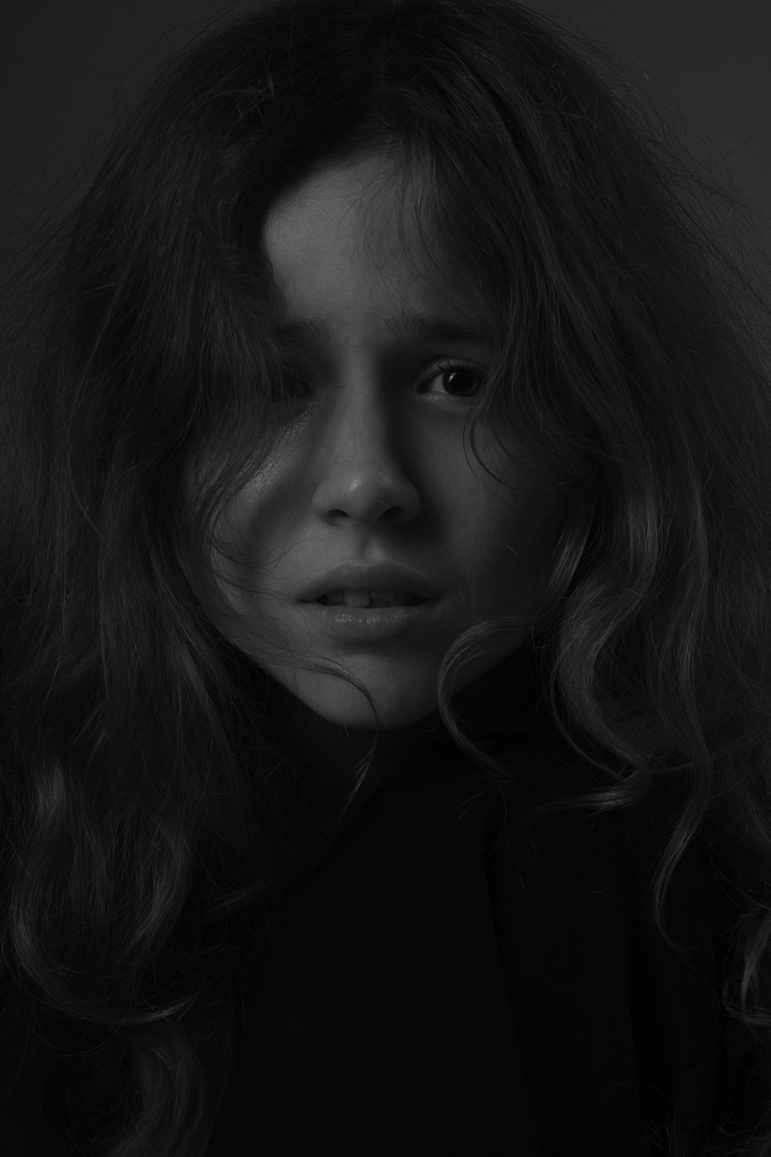 Модельные и актерские тесты. Портретный фотограф в Москве Александр Денисов