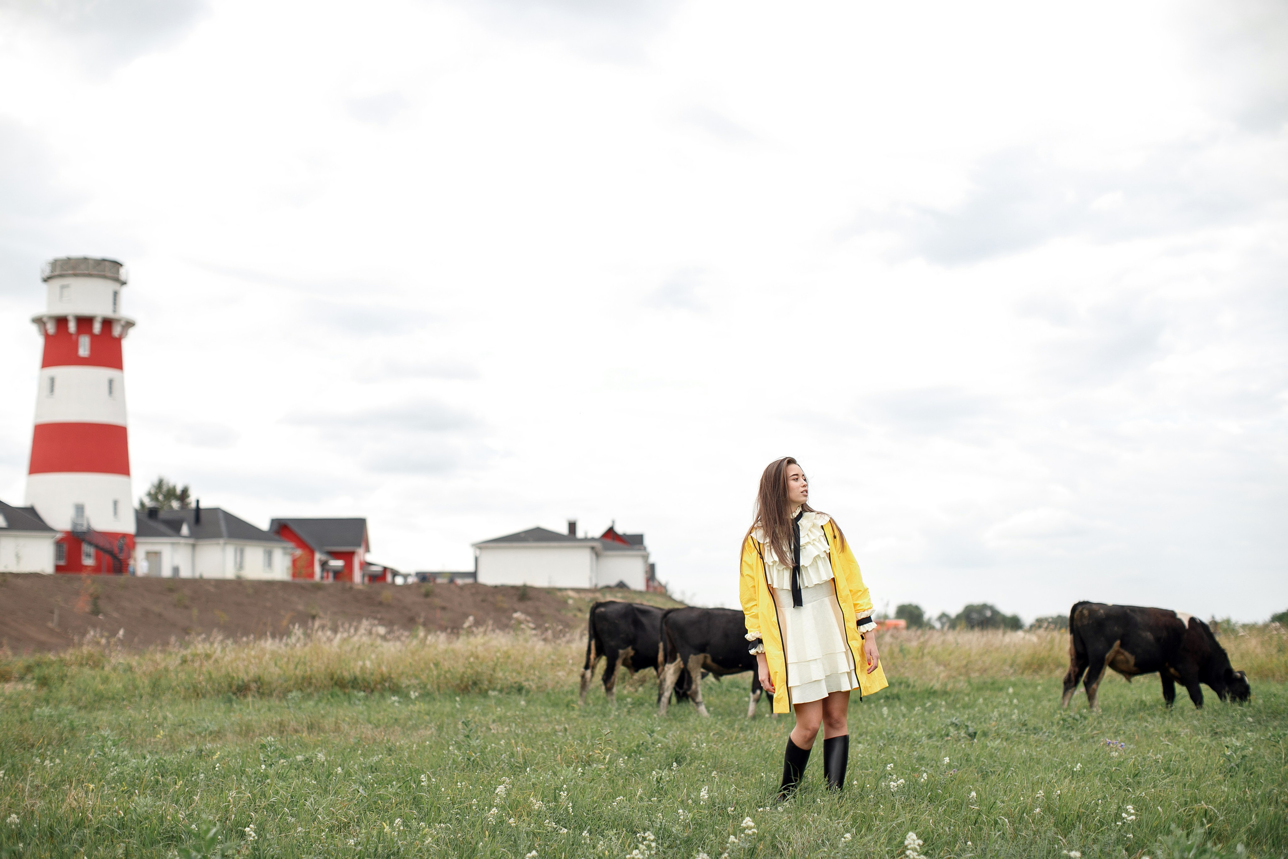 Фотосессия Полины у маяка. Свадебный фотограф Москва