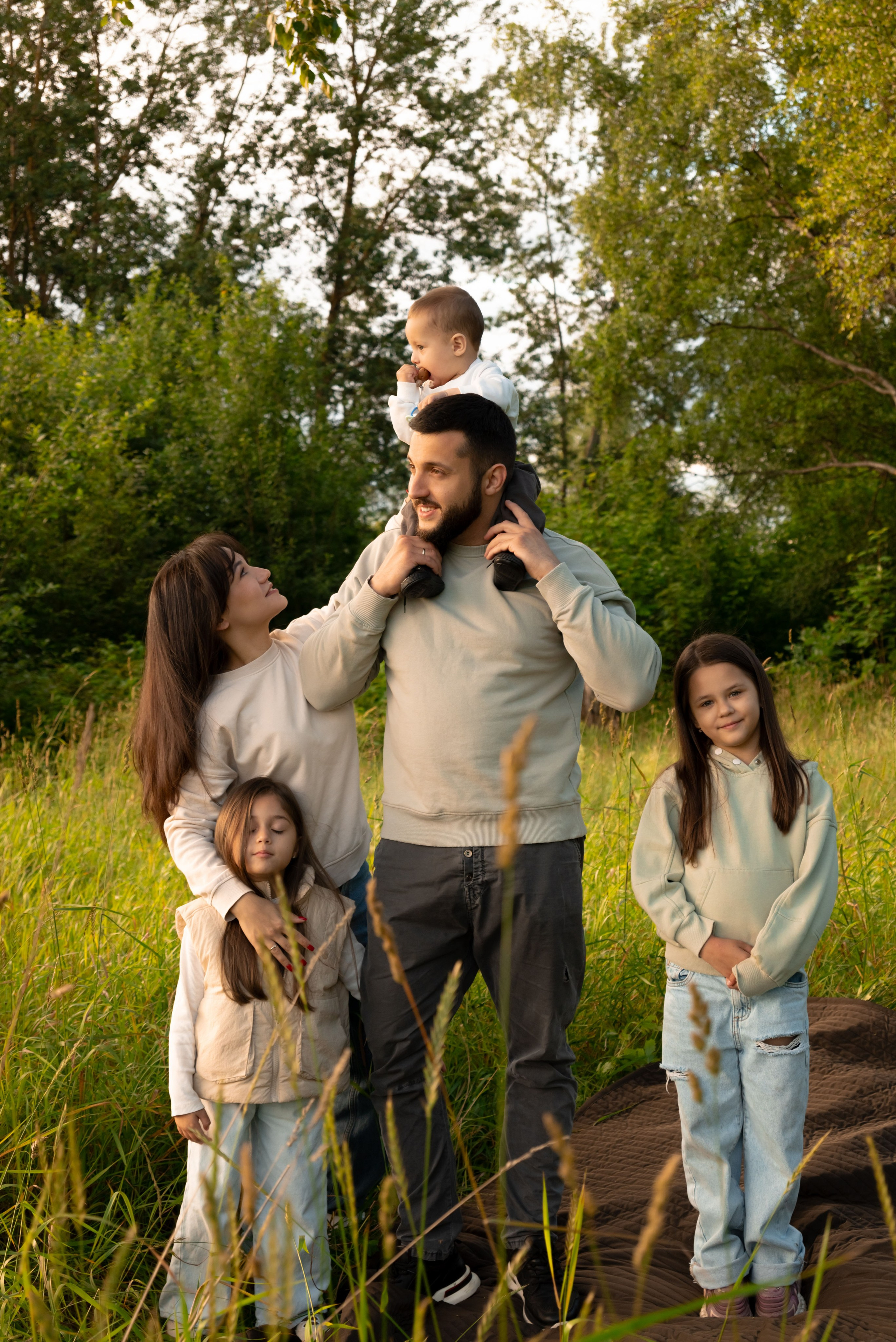Семейная фотосессия на природе. Профессиональный фотограф в Твери Иванова Юлия