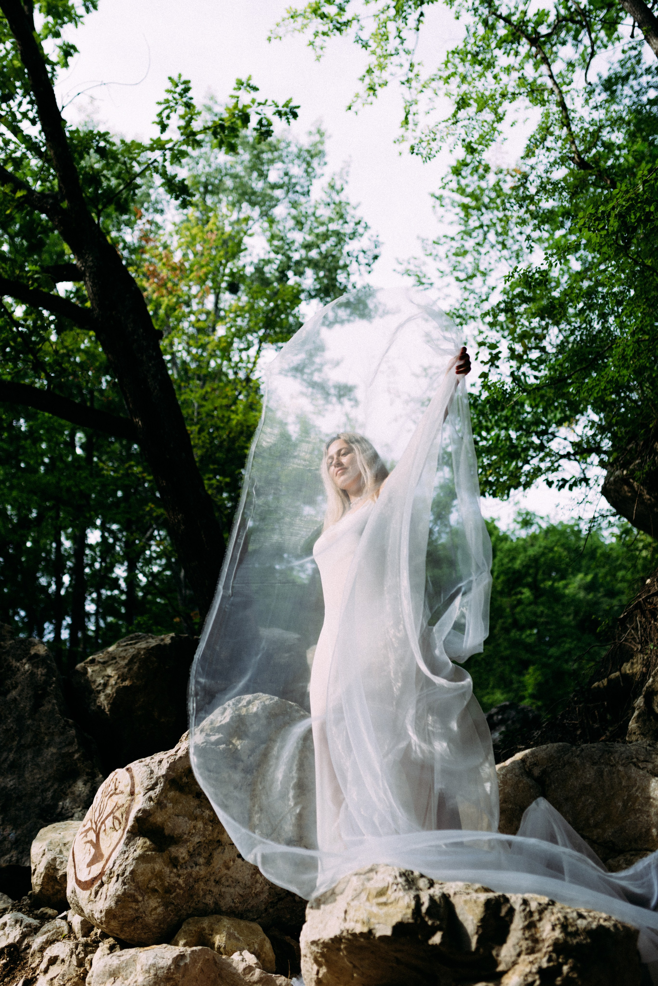 Женский художественный портрет