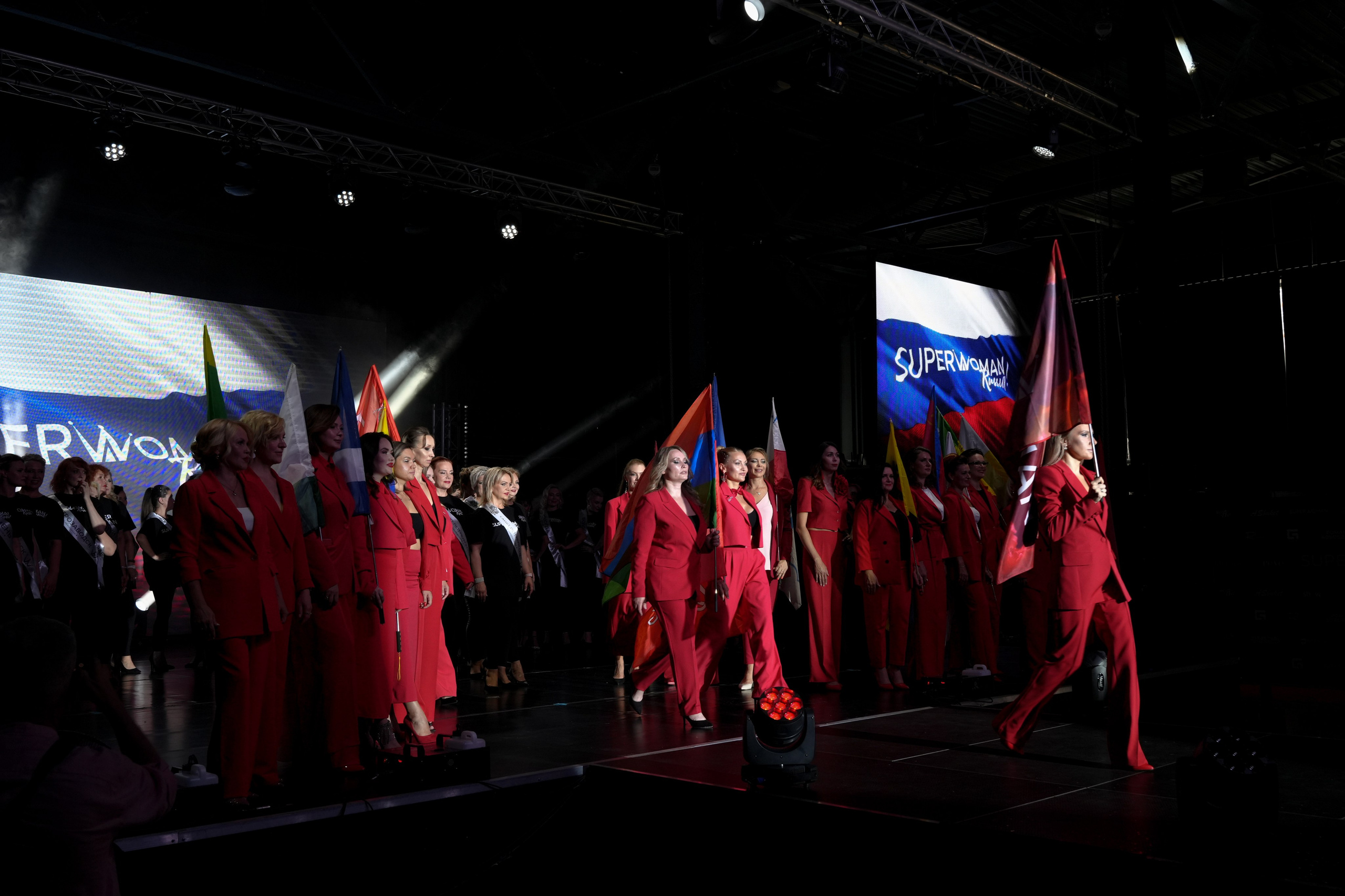 Финал SUPERWOMAN Russia 2.0. Портретный фотограф в Санкт-Петербурге Дмитриева Наталия