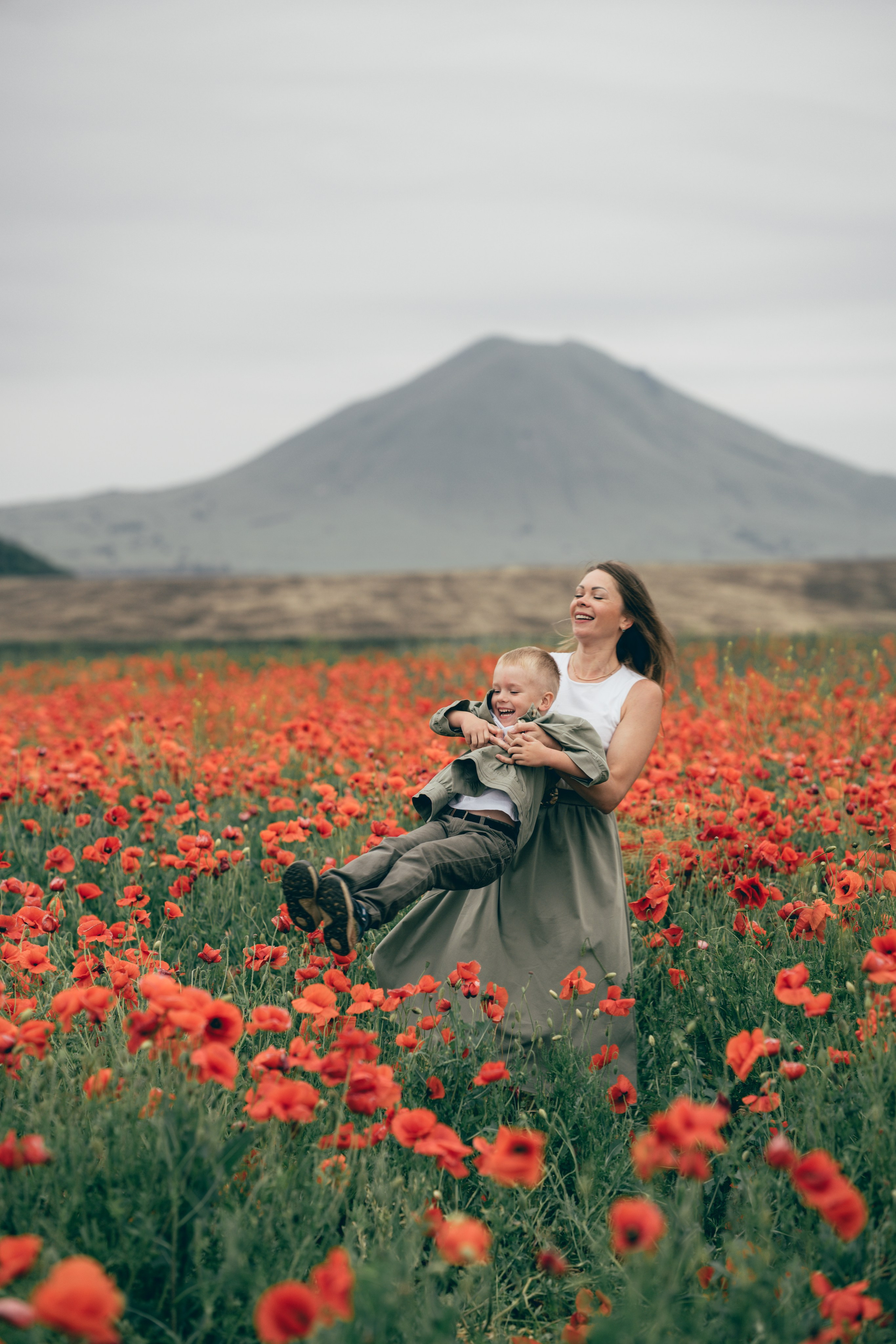 Съемка для брендов одежды КМВ Пятигорск, Железноводск, Ессентуки, Кисловодск Архыз Домбай Фотосессия. Фотограф КМВ|ГОРЫ Пятигорск Железноводск Ессентуки Кисловодск Домбай Архыз Эльбрус