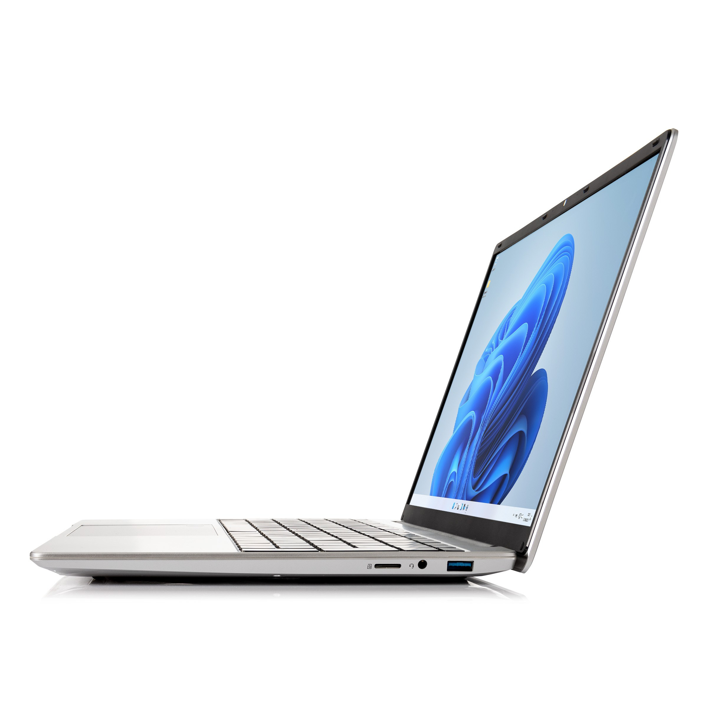 Боковой ракурс серебристого ноутбука | Контент для IT-блога