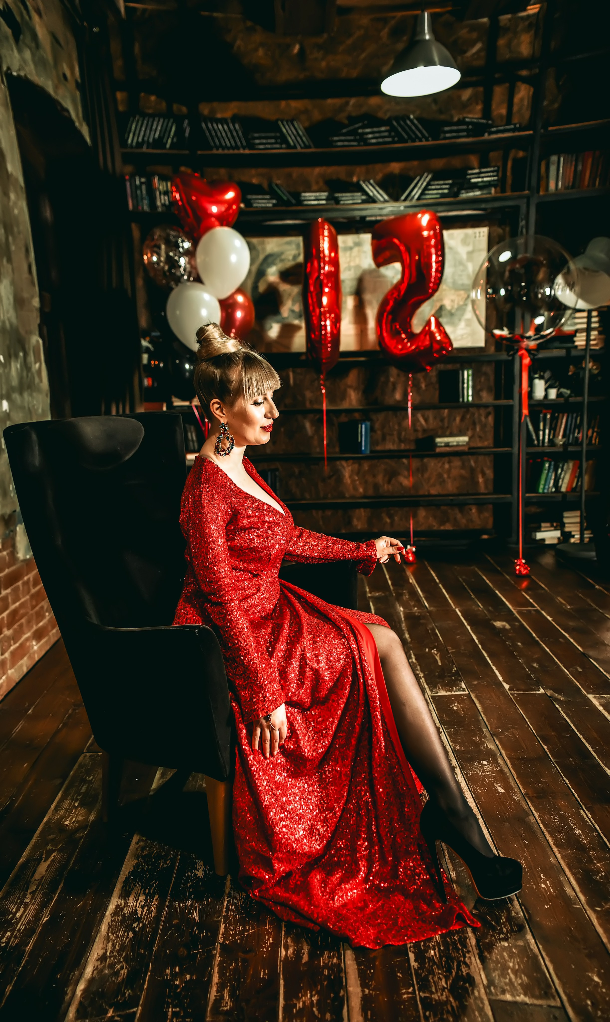 Тематическая вечеринка на юбилей 35 лет. Свадебный, семейный, детский, контент фотограф в Омске Максим Ильин