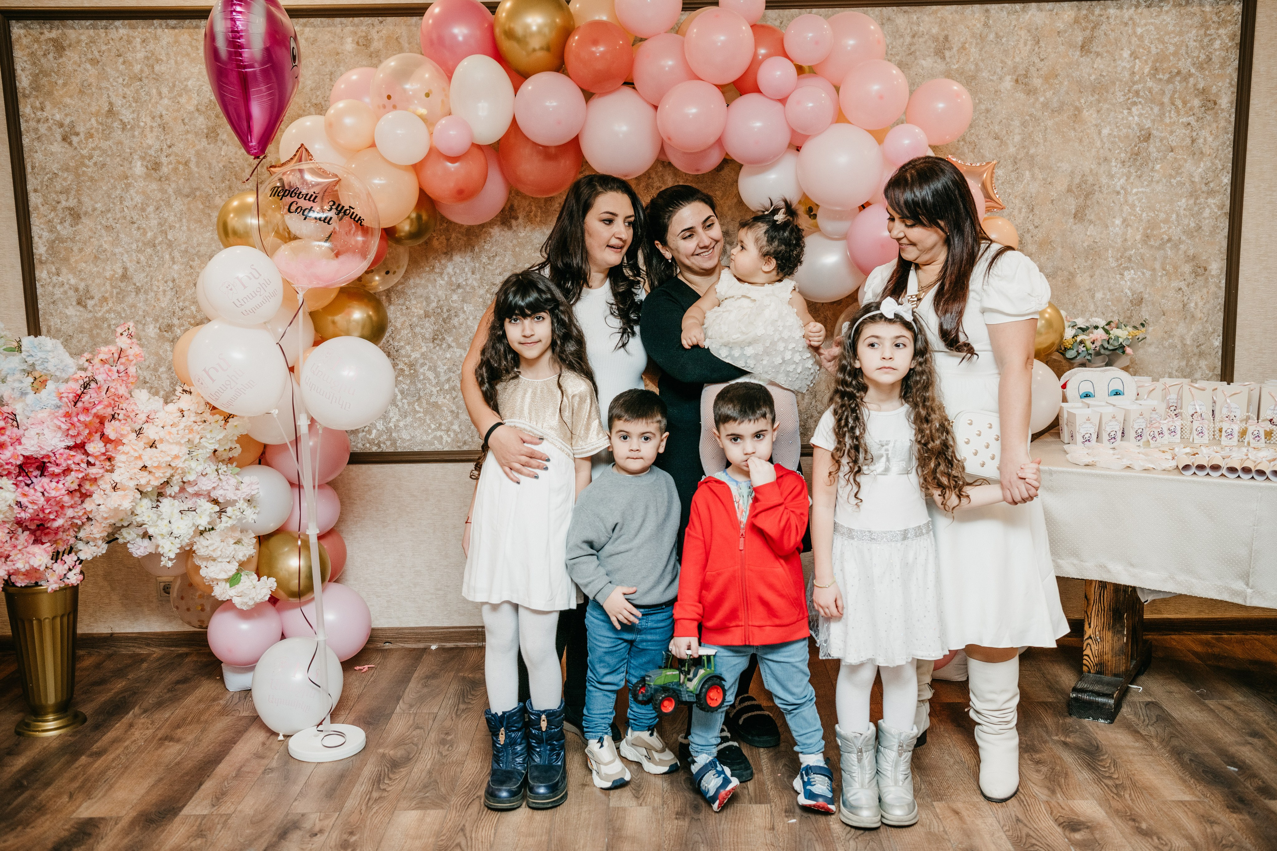 ДЕНЬ РОЖДЕНИЯ СОФИИ. 1 ГОДИК. Фотограф на выписку из роддома в Москве и МО