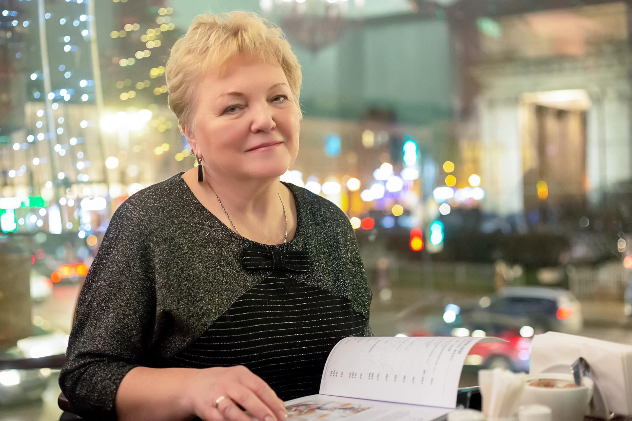 Наталья Арсеньевна, кафе в Доме Книги, Санкт-Петербург