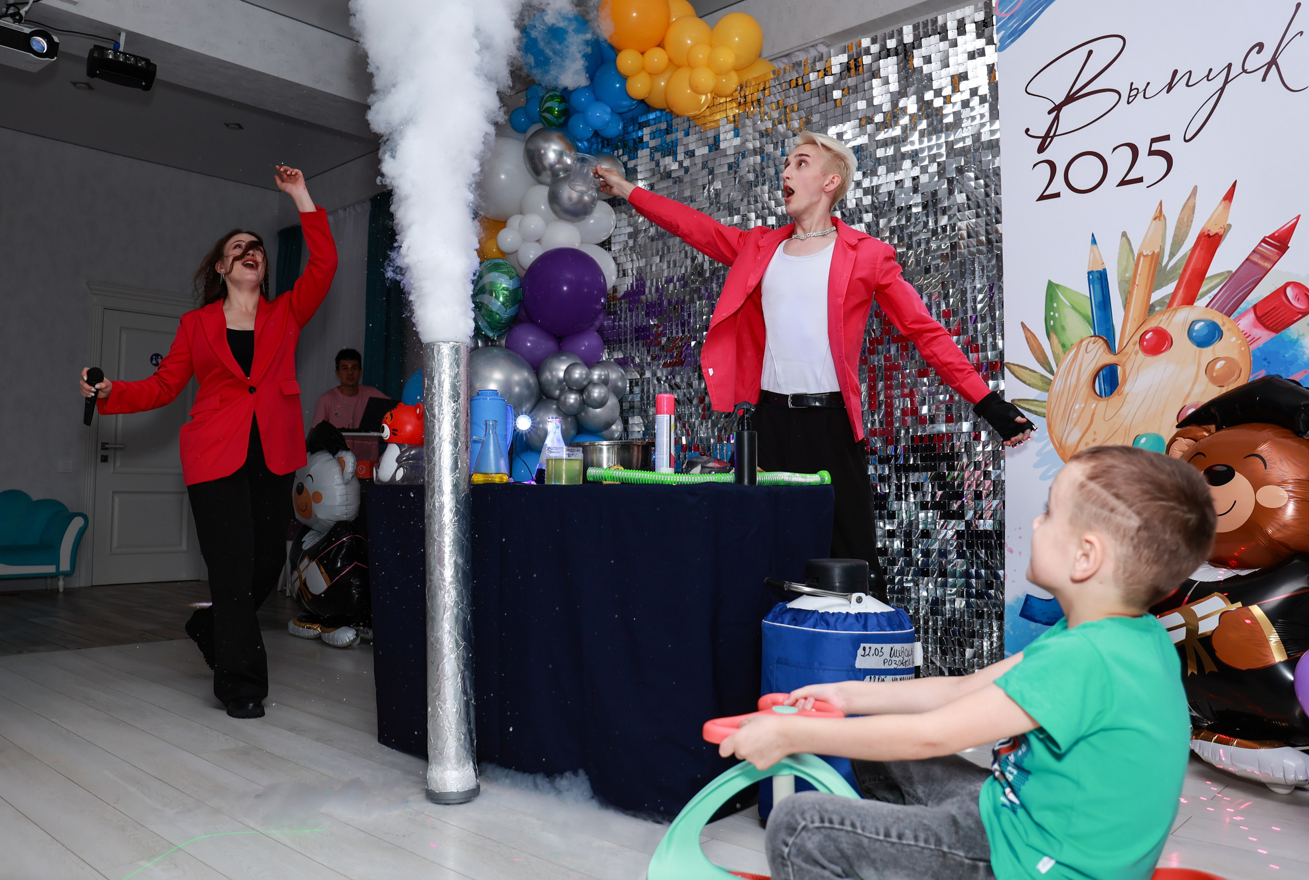 Выпускной в Fantasy Hall. Детский семейный фотограф Краснодар