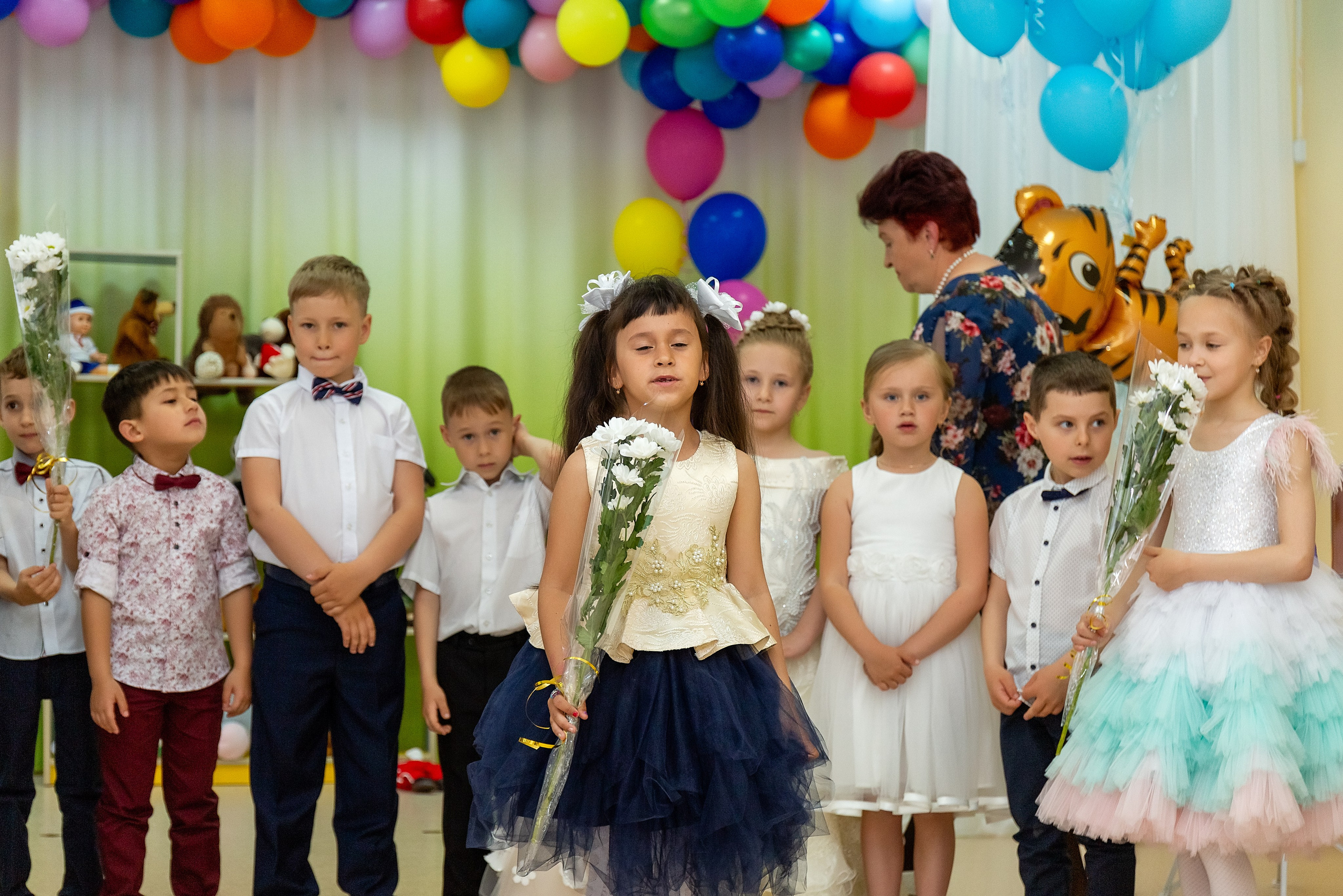 Выпускной. Детский сад «Тигрёнок». Стильный выпускной альбом Владивосток фотограф Вероника Мигачева