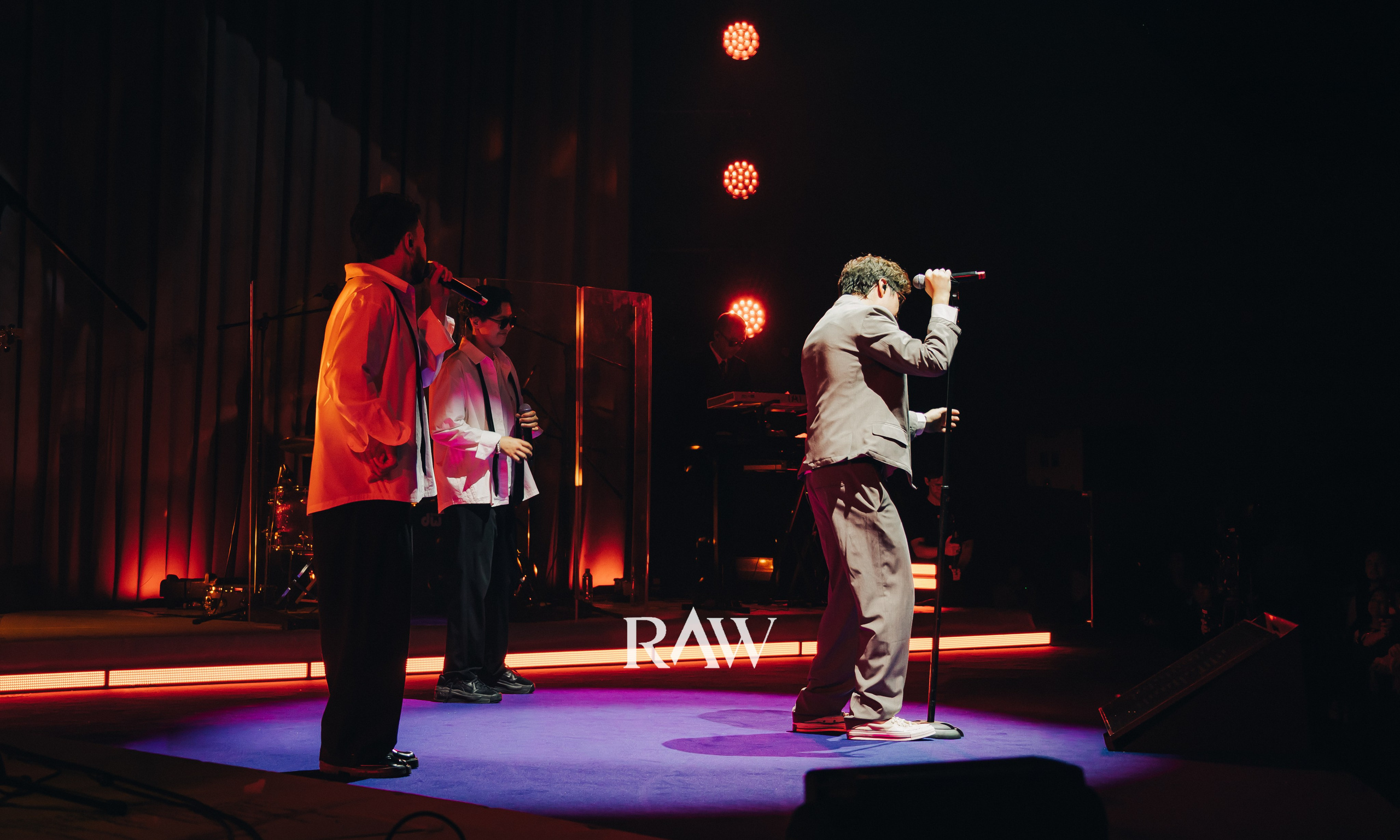 M'Dee Solo Concert. Maksiimiliano Raw фотограф Алматы