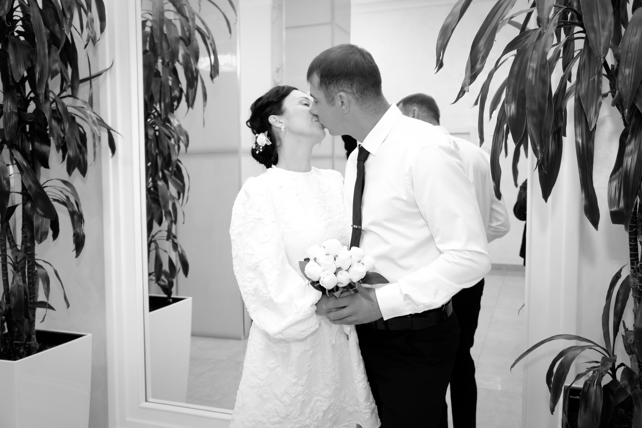 Кутузовский ЗАГС фотограф на свадьбу в ЗАГС фотограф на регистрацию брака видеооператор в кутузовский ЗАГС фотограф на час в загс 