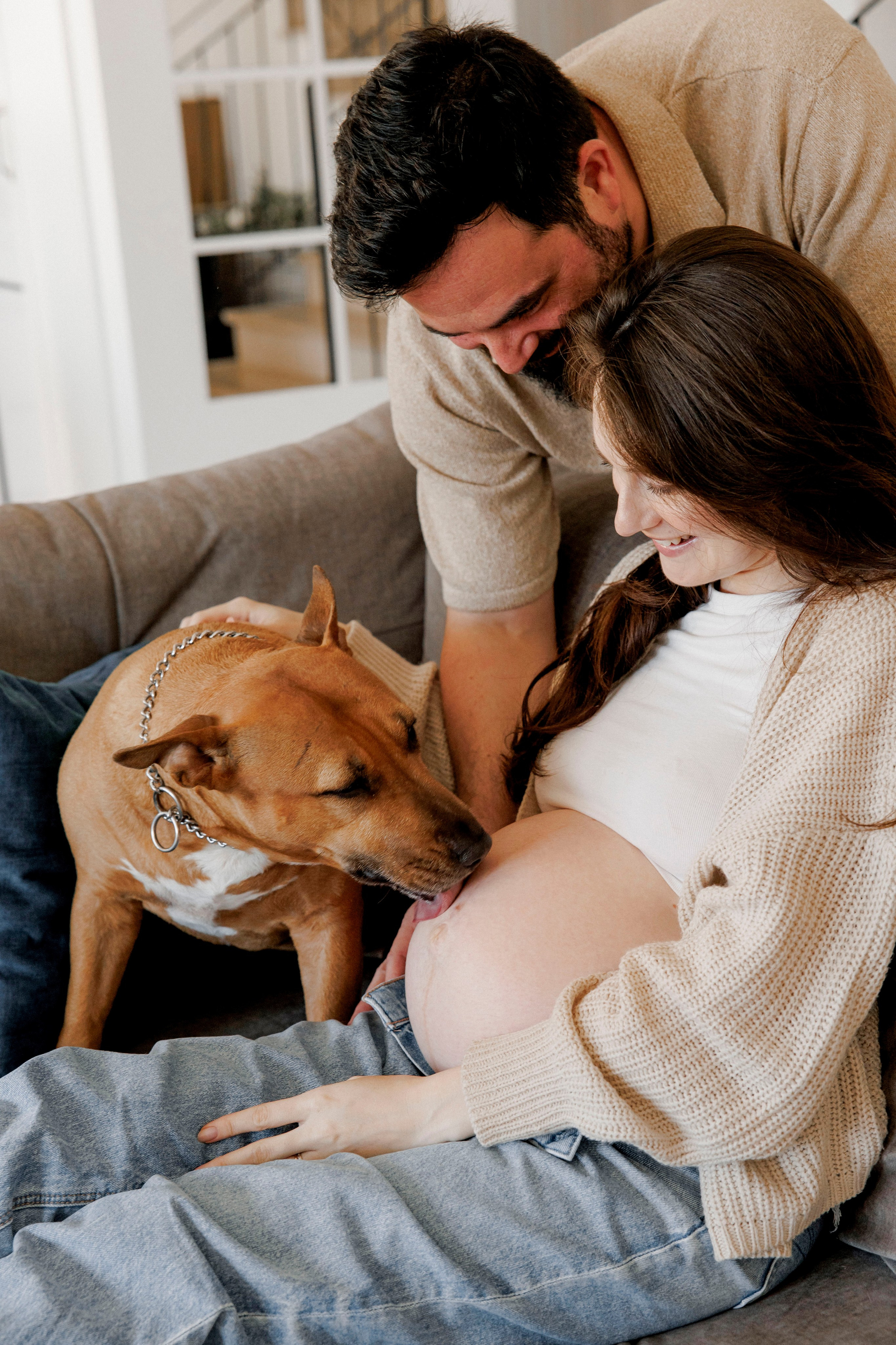 Pregnancy photoshoot (home/park/beach). Главная