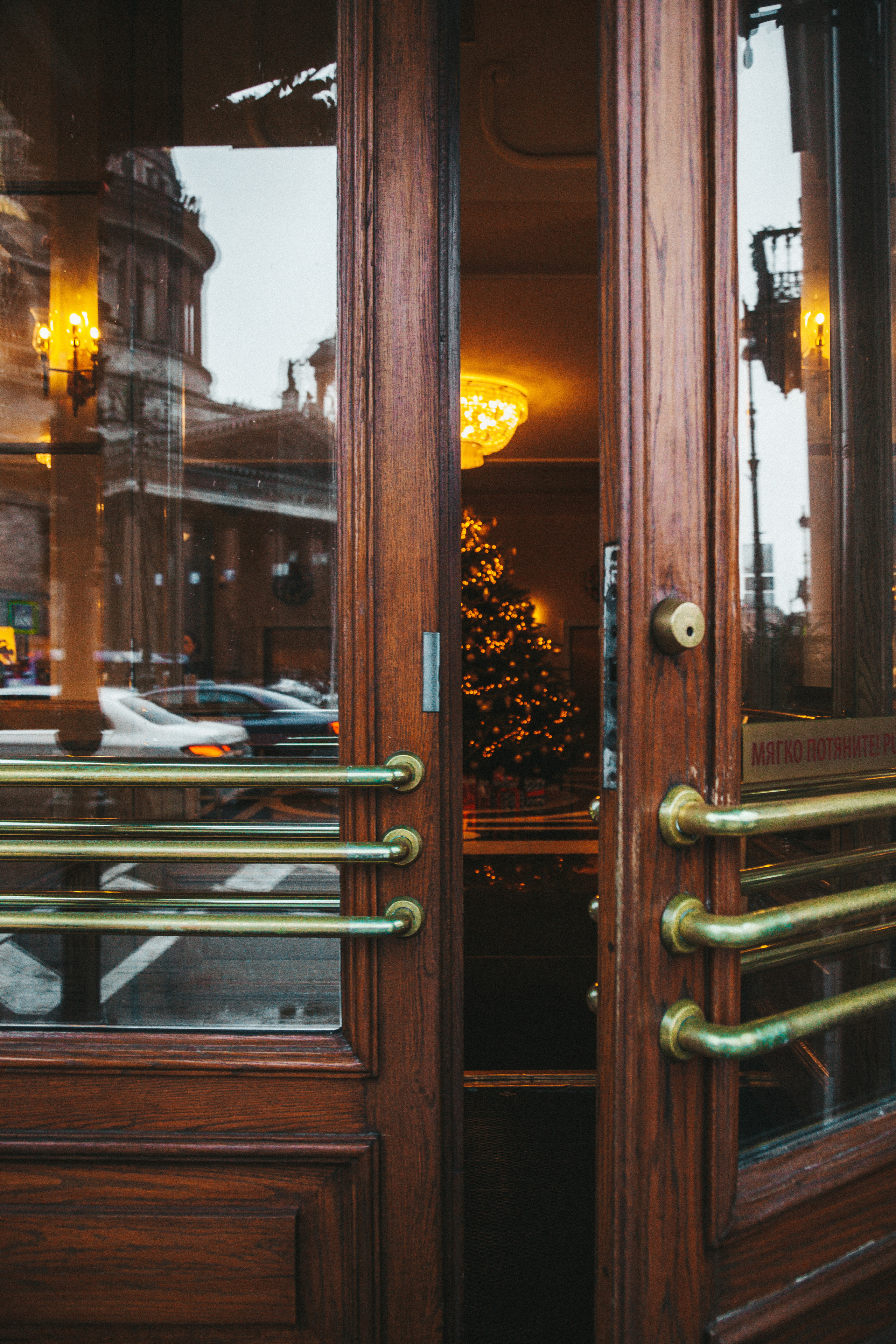 ♡. Честные истории о жизни города и его людях