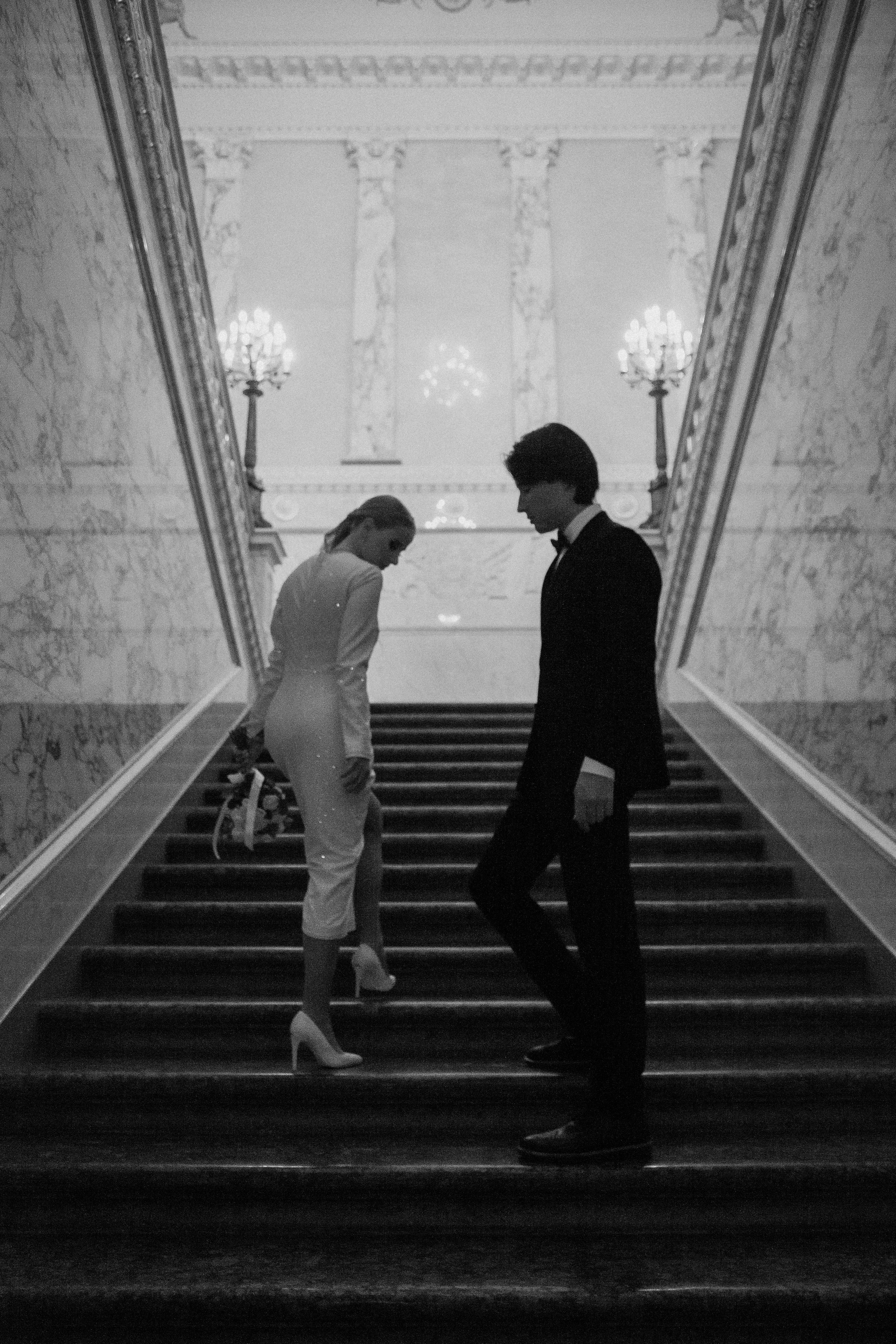 Свадебные. Честные истории о жизни города и его людях