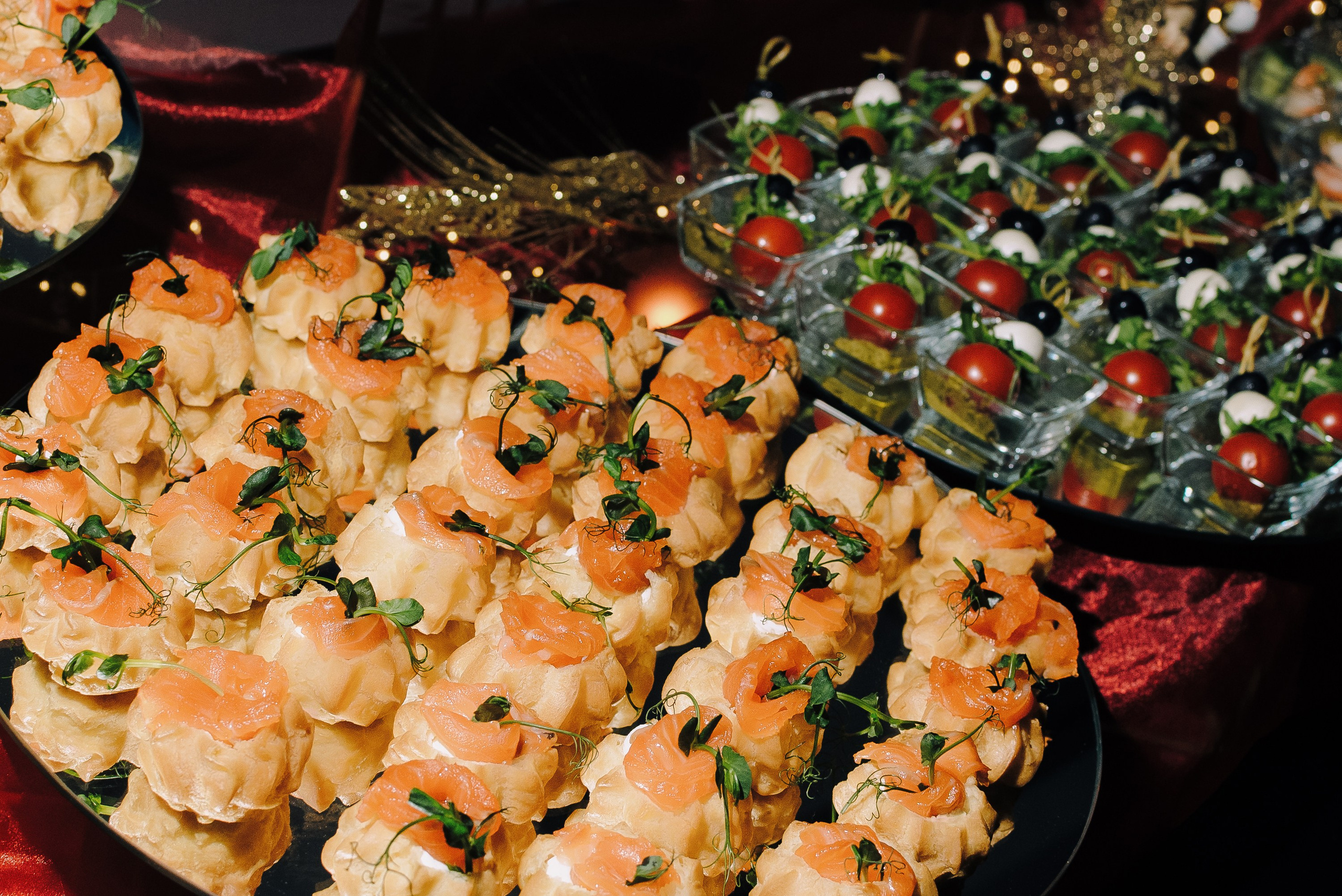 СПЕКТАКЛЬ «ВОЛШЕБНЫЕ ОЧКИ» ОПТИК-ЦЕНТР. Репортажный фотограф Зуев Роман г. Челябинск