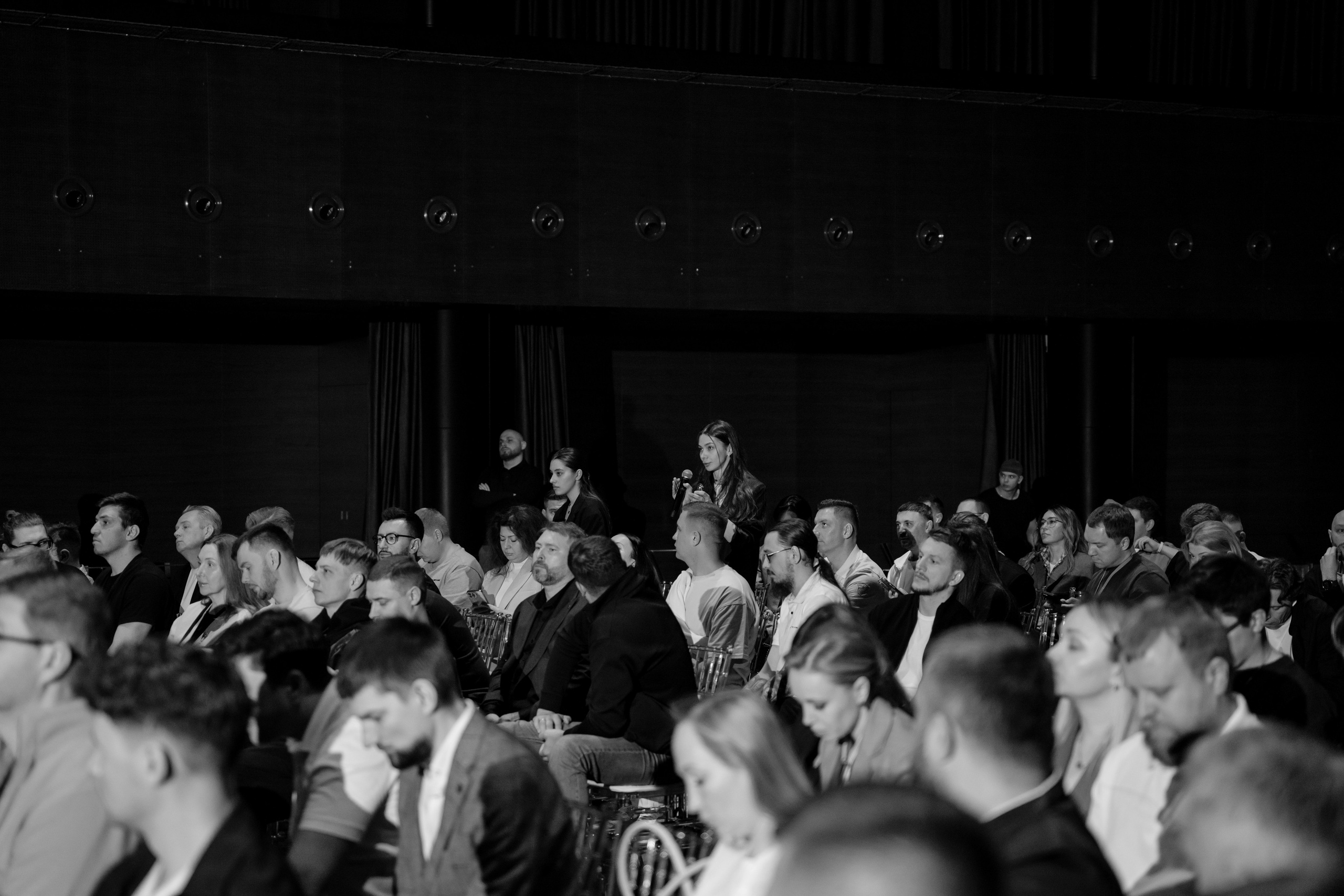 Бизнес конференция ОСНОВАТЕЛИ. Репортажный фотограф Москва Сергей Дружинин