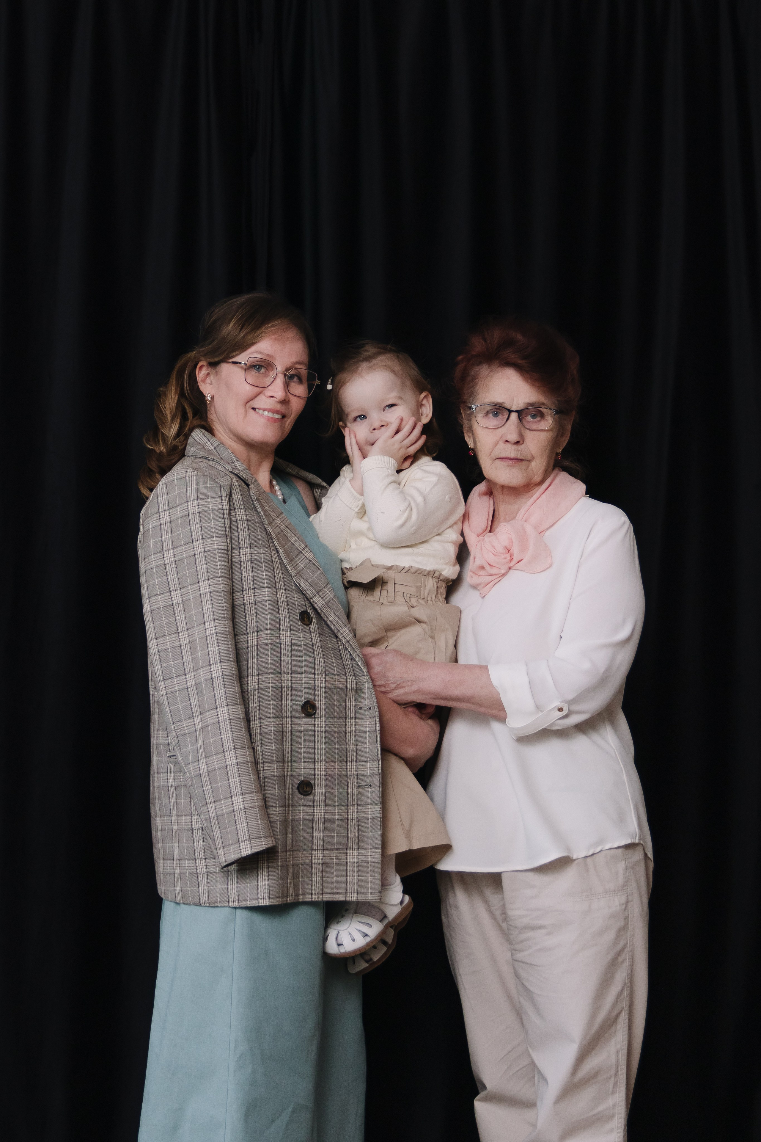 Галина, Ольга, Ирина и Алиса. Кристина | youseeitmyway | Фото