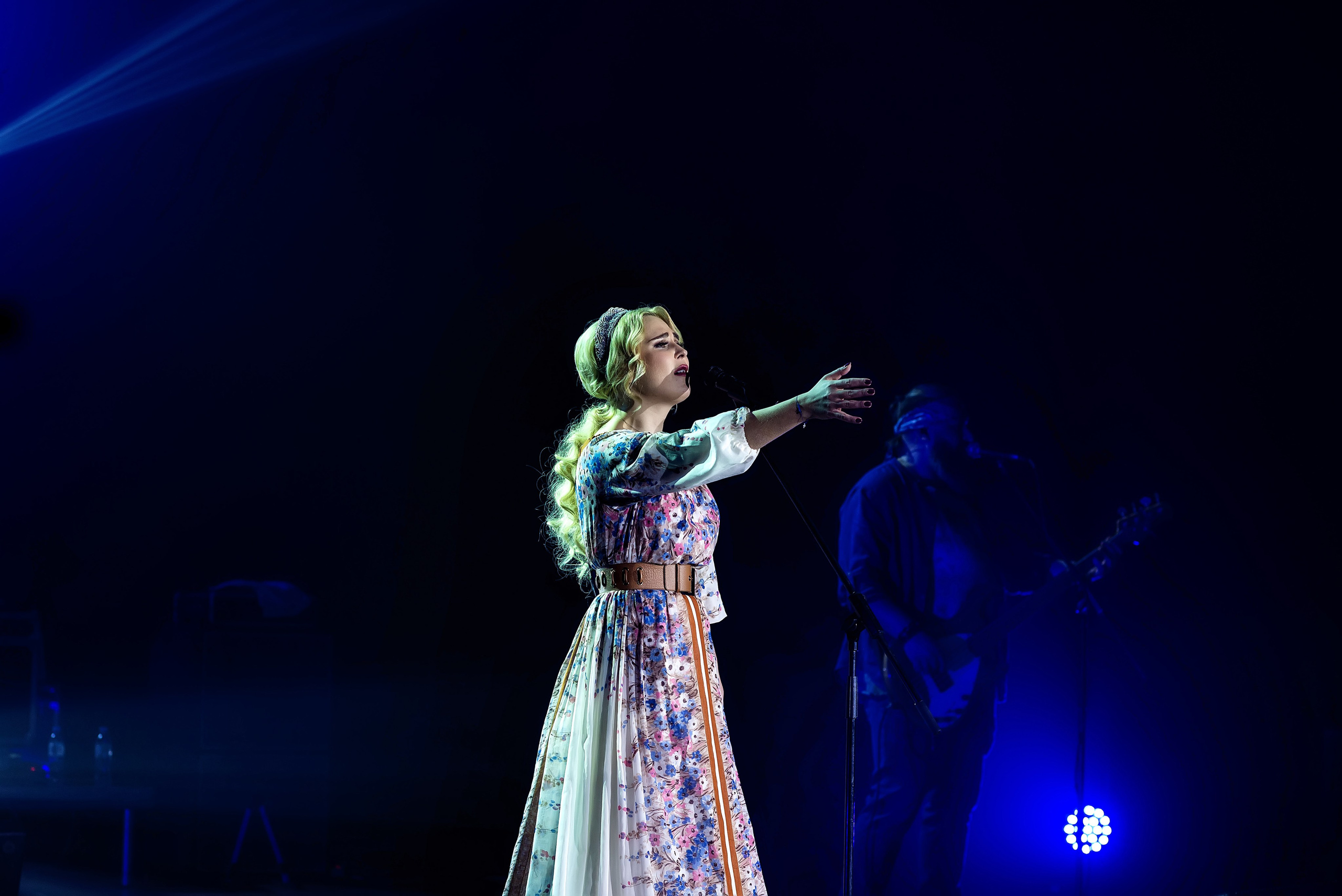 Концерт Пелагеи. Школьный, фэшн фотограф в Тюмени и в России Ирина Королева