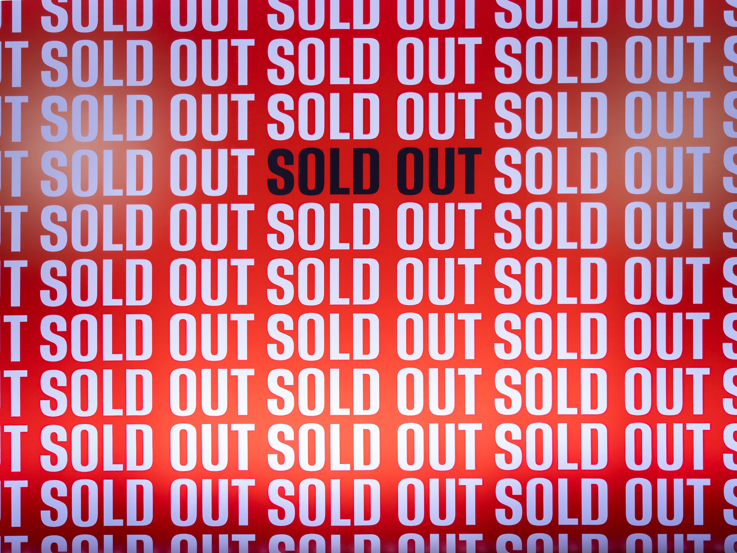 Фотосъёмка форума SOLD OUT 2026: кадры с крупнейшего ивент‑форума. Андрей Головин | Фотограф в Санкт‑Петербурге Репортаж, реклама, персональная съёмка